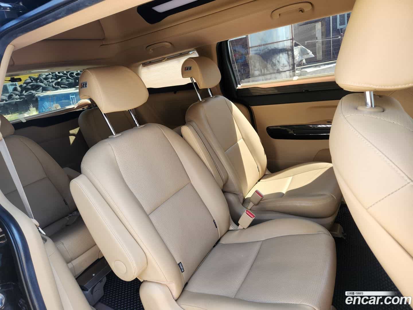 Canival Kia 2019.2-OPTION-020