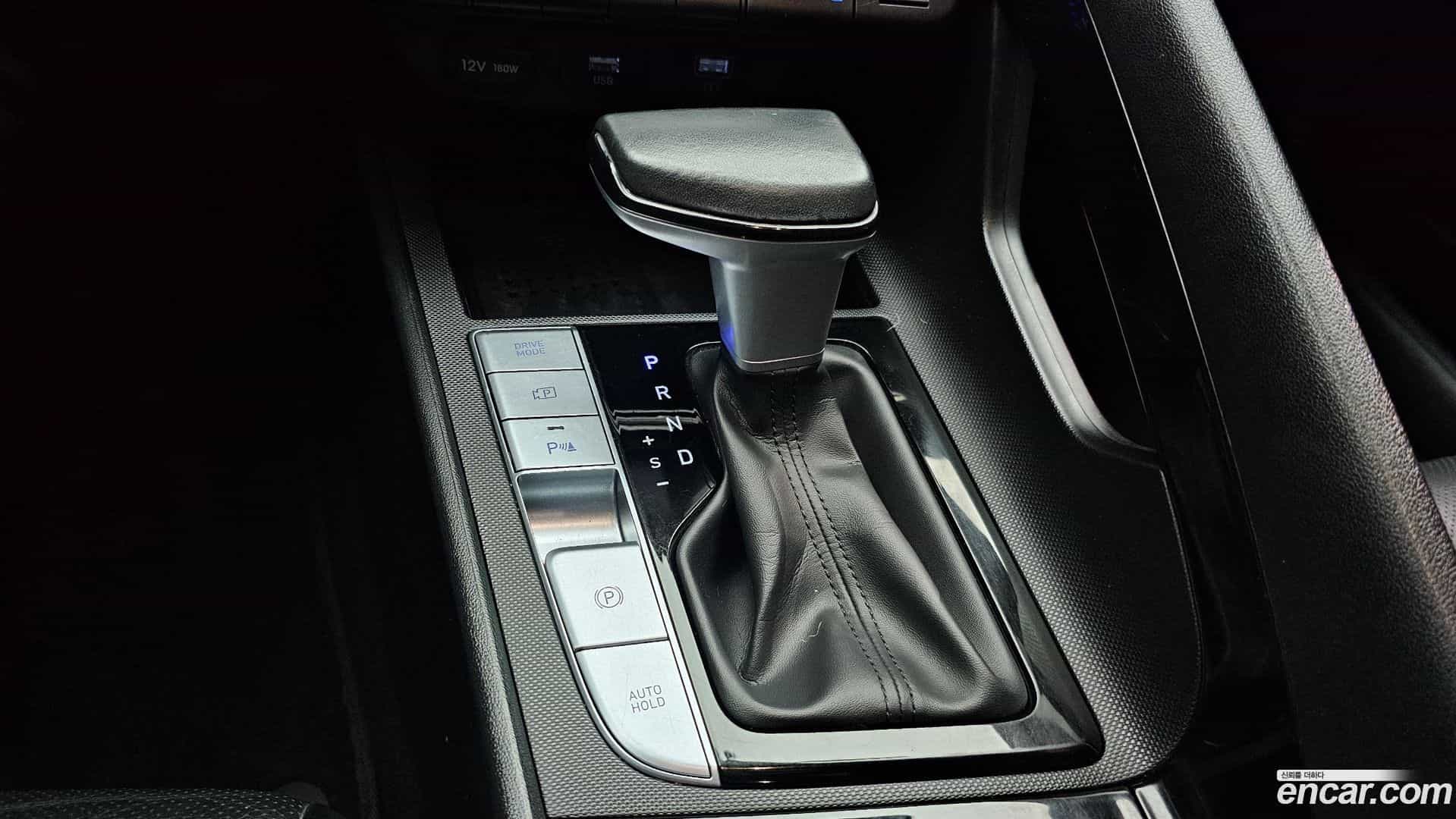 AVANTE Hyundai 2022.3-INNER-009