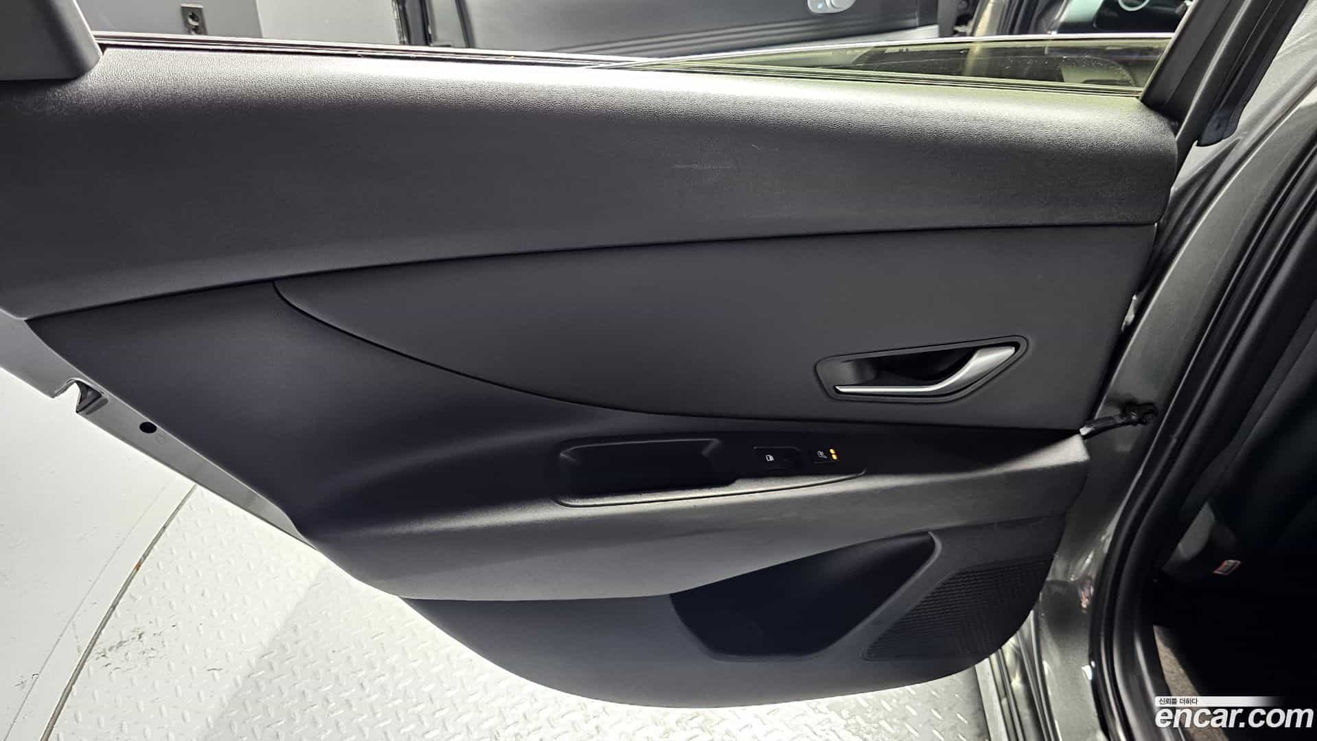 AVANTE Hyundai 2022.3-INNER-035