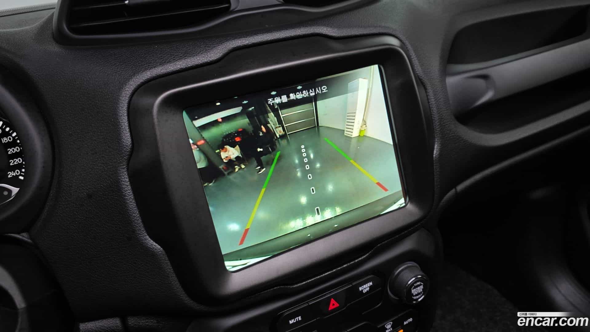 Renegade Jeep 2021.4-OPTION-019