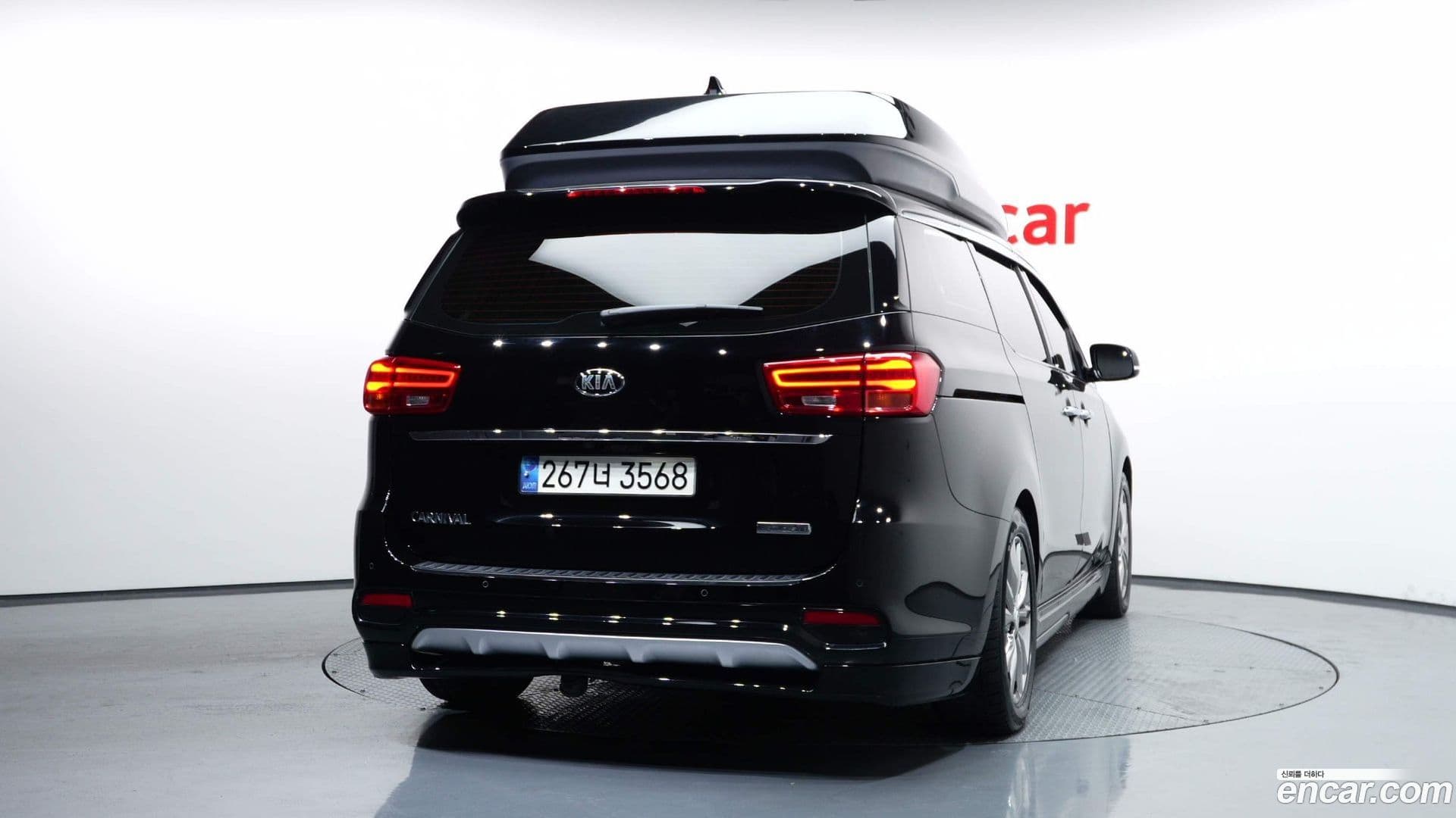 Main__Slider__Photo:Canival Kia 2018.8-3