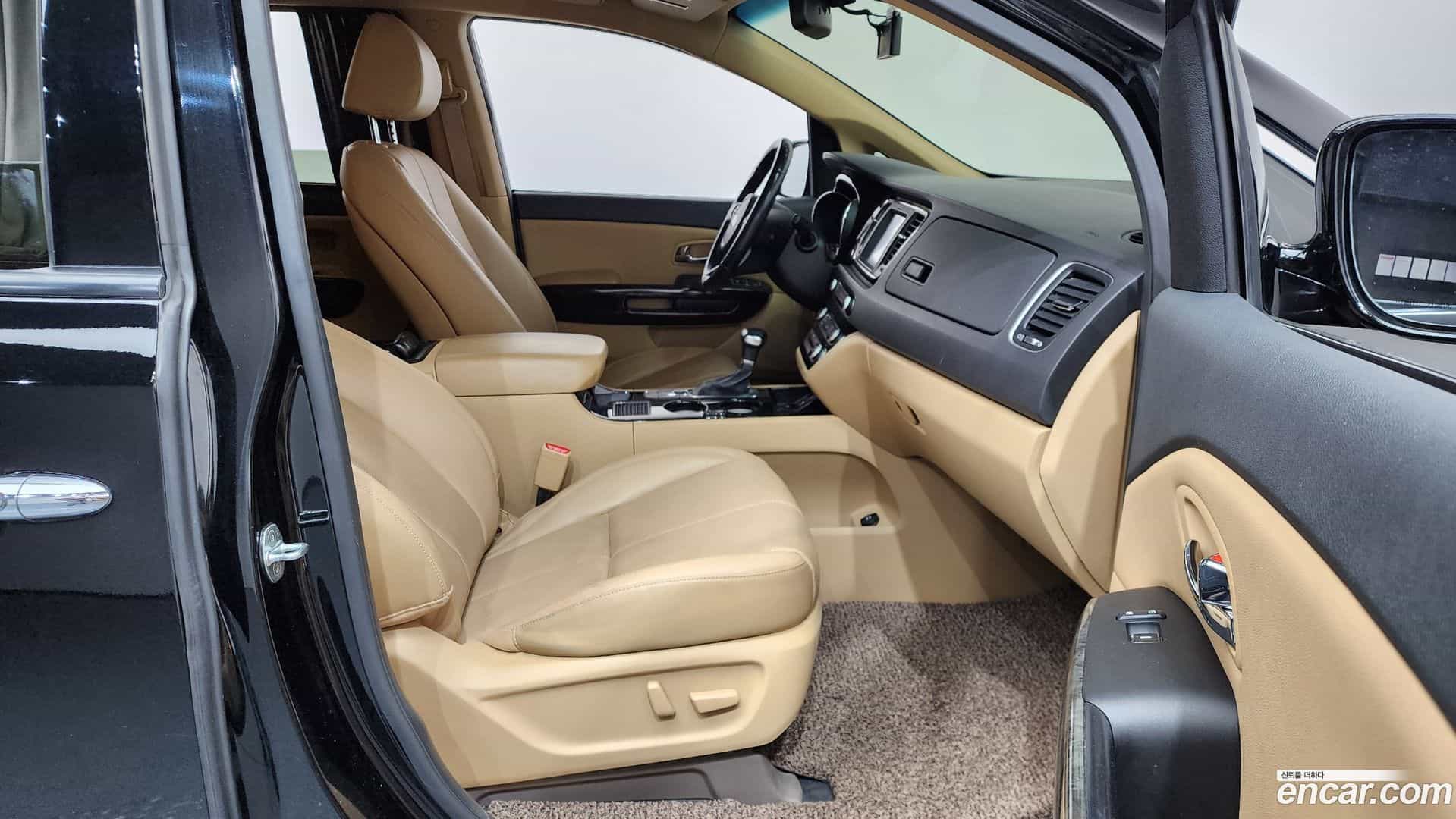 Canival Kia 2018.8-INNER-036