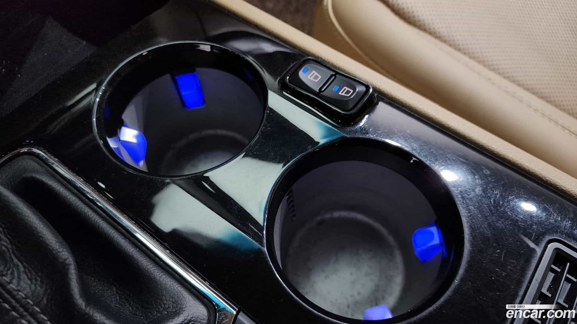 Canival Kia 2018.8-OPTION-048