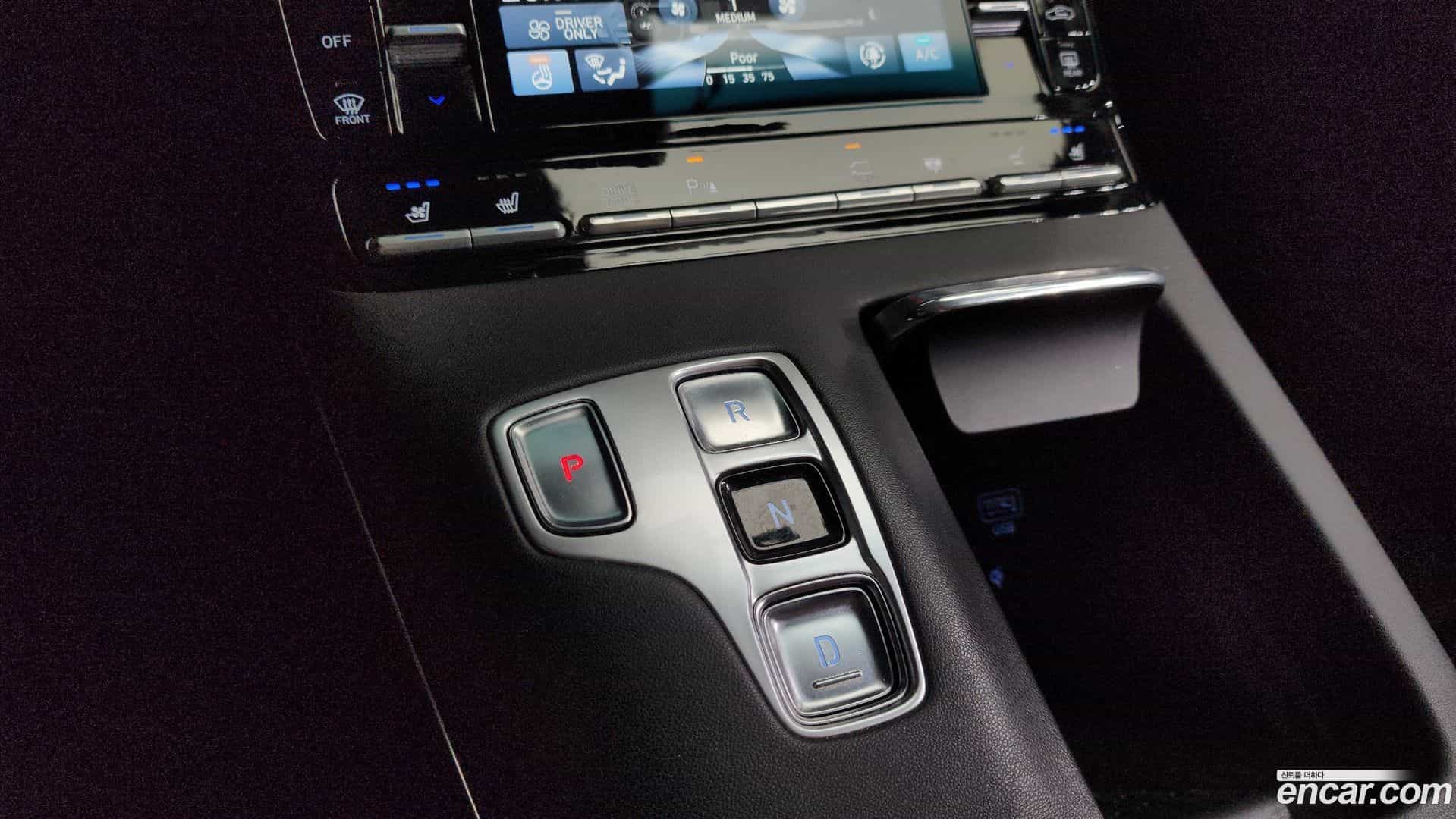 Grandeur Hyundai 2022.2-INNER-009