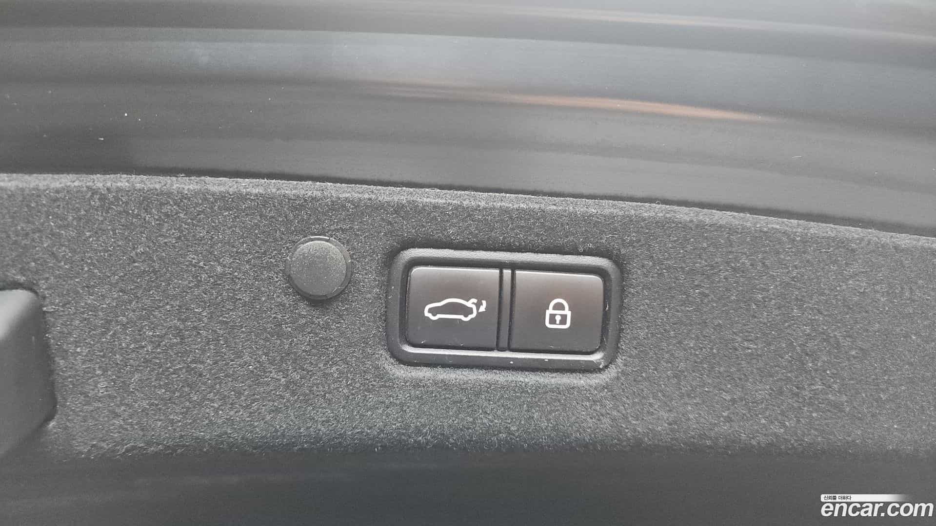 Grandeur Hyundai 2022.2-OPTION-021