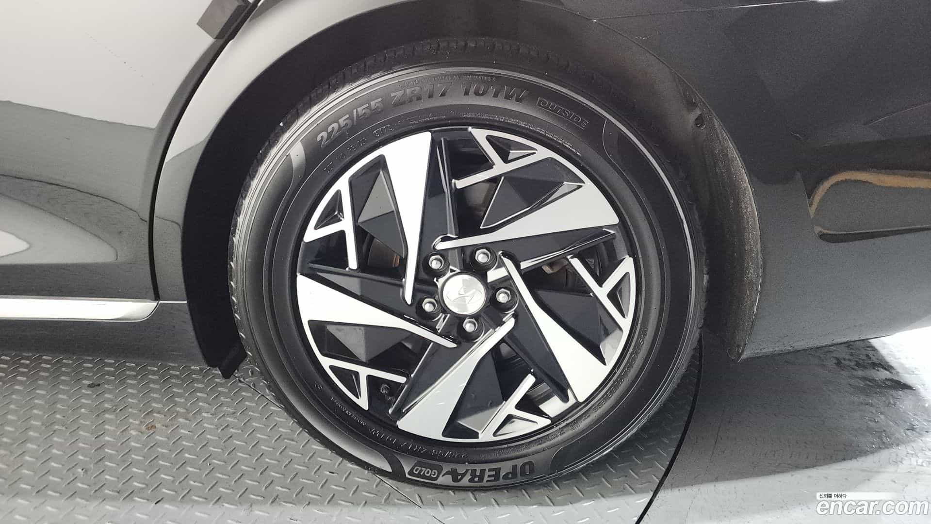 Grandeur Hyundai 2022.2-OUTER-031