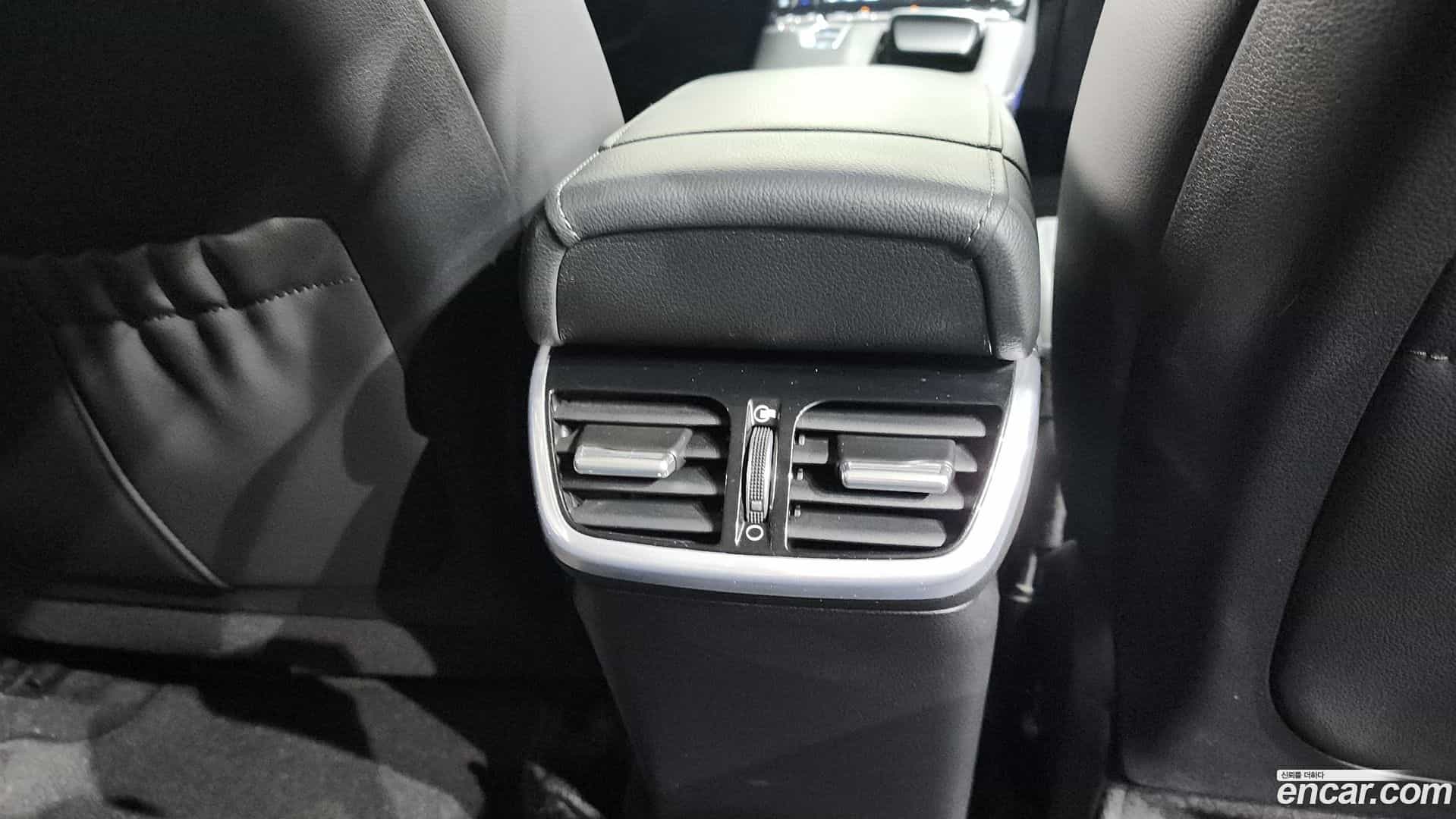 Grandeur Hyundai 2022.2-OPTION-044
