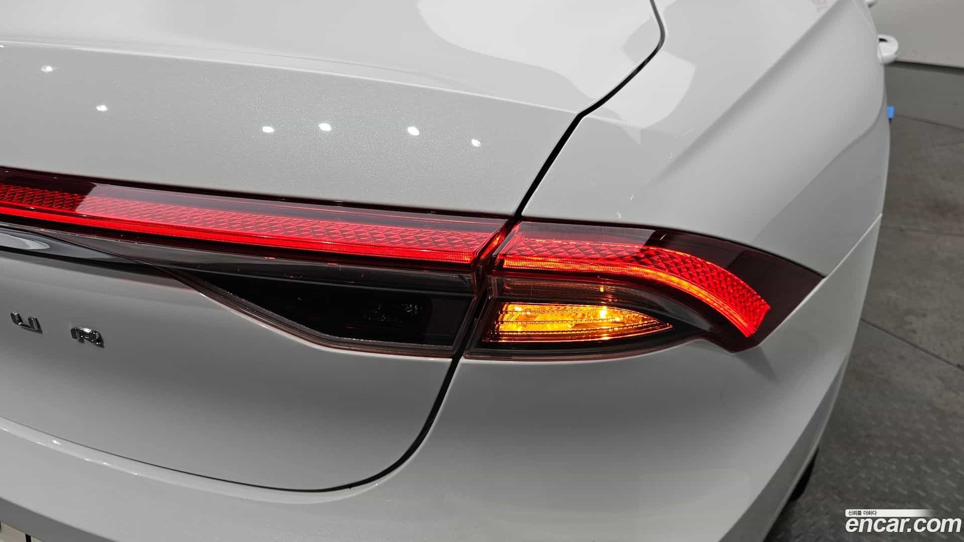 Grandeur Hyundai 2022.11-OUTER-033