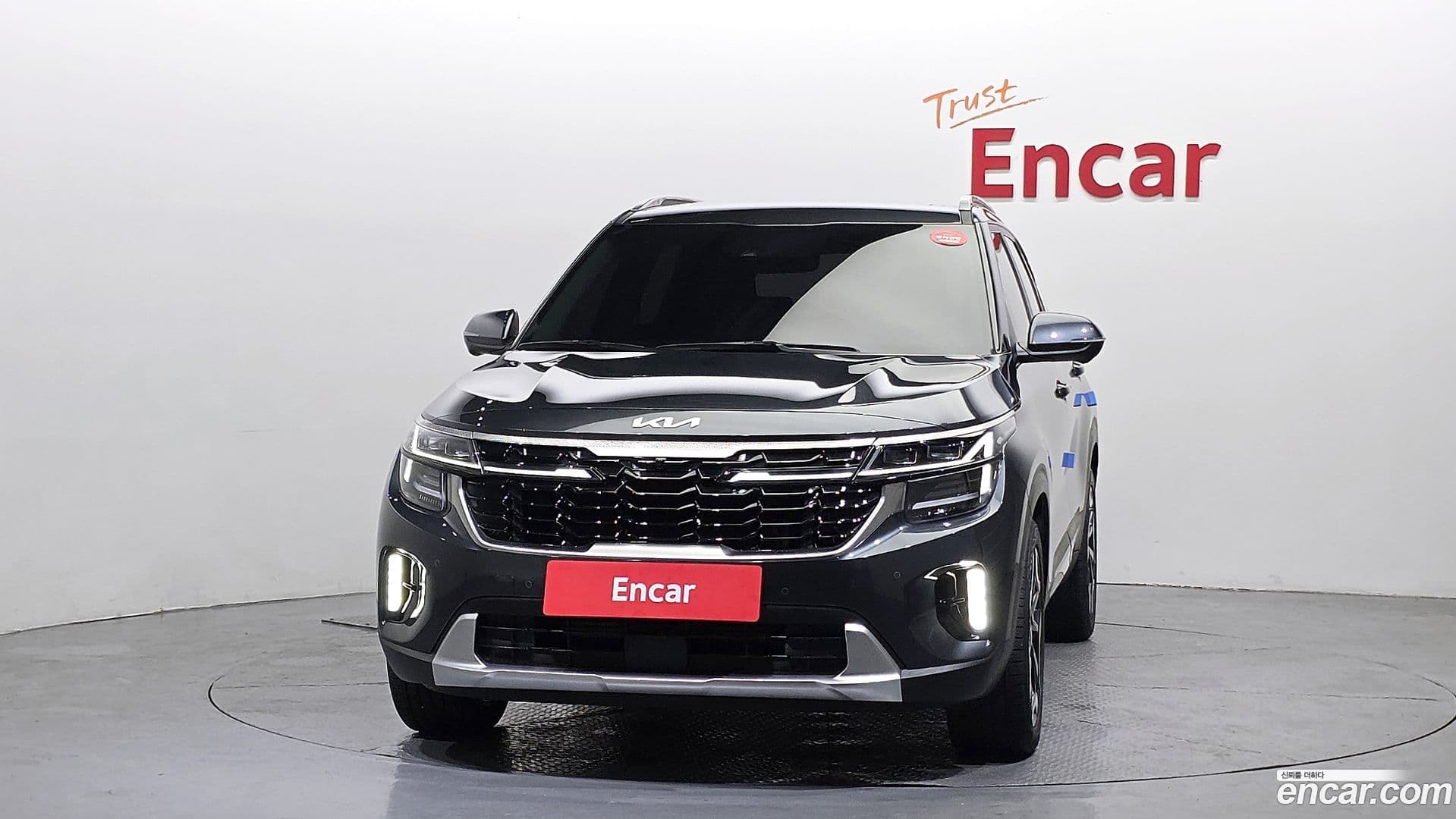 Main__Slider__Photo:Seltos Kia 2023.3-2