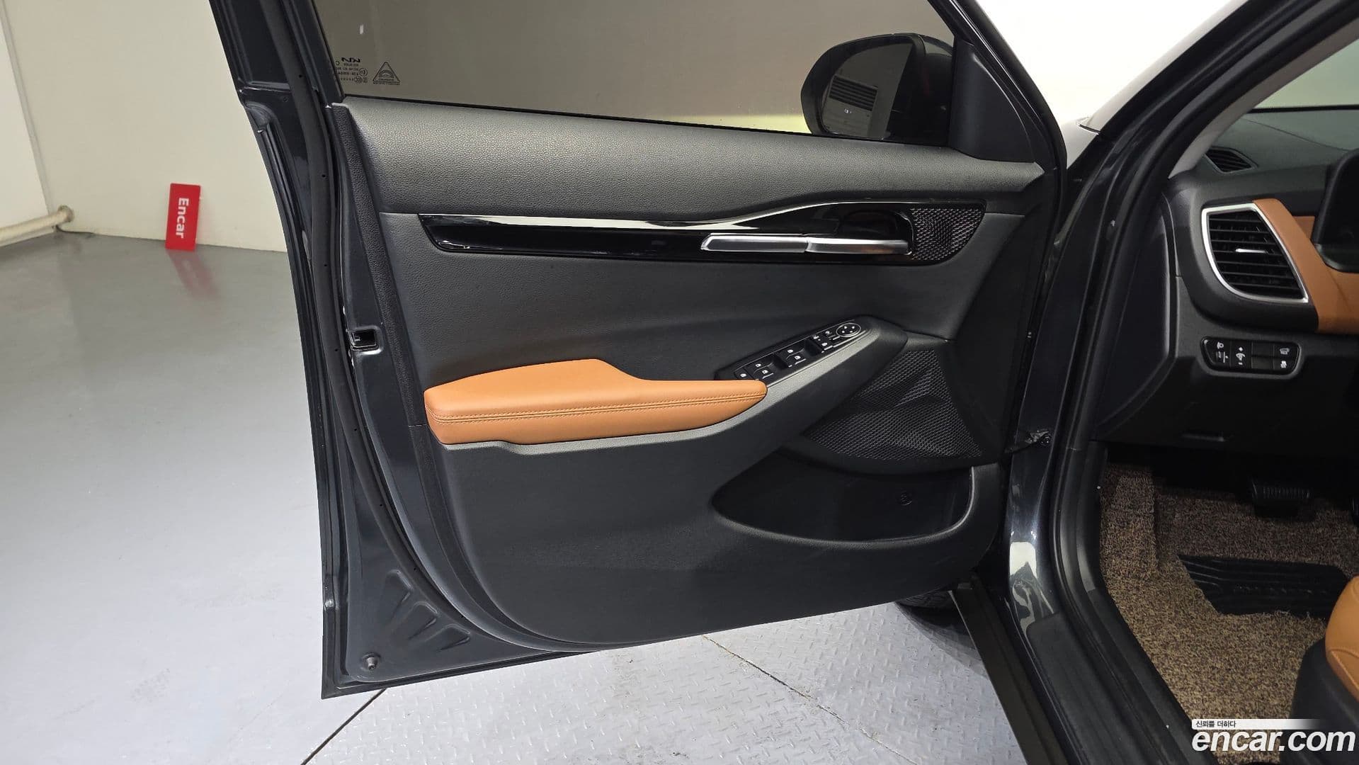 Main__Slider__Photo:Seltos Kia 2023.3-23