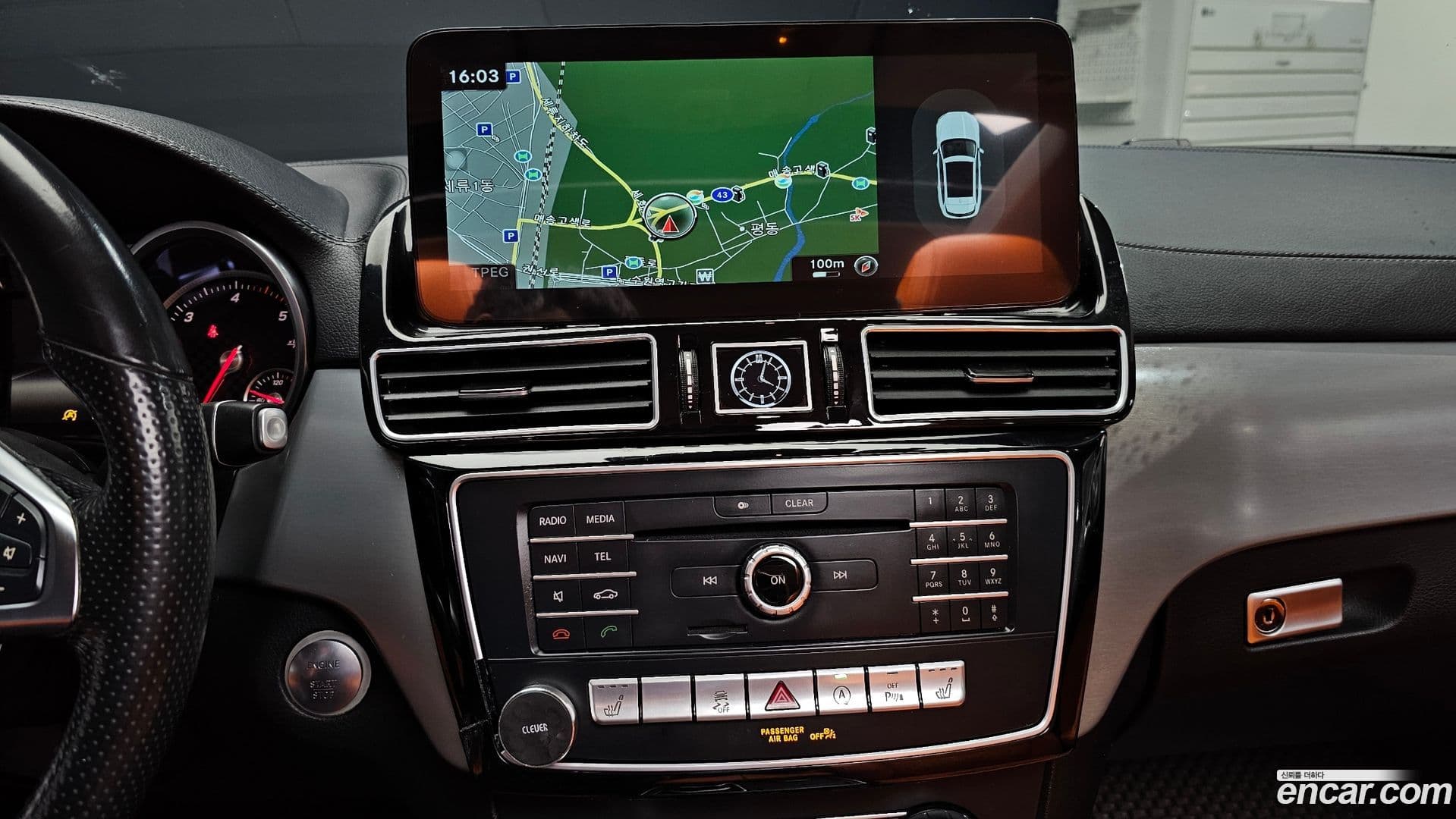Main__Slider__Photo:GLE-Class Mercedes-Benz 2018.8-12