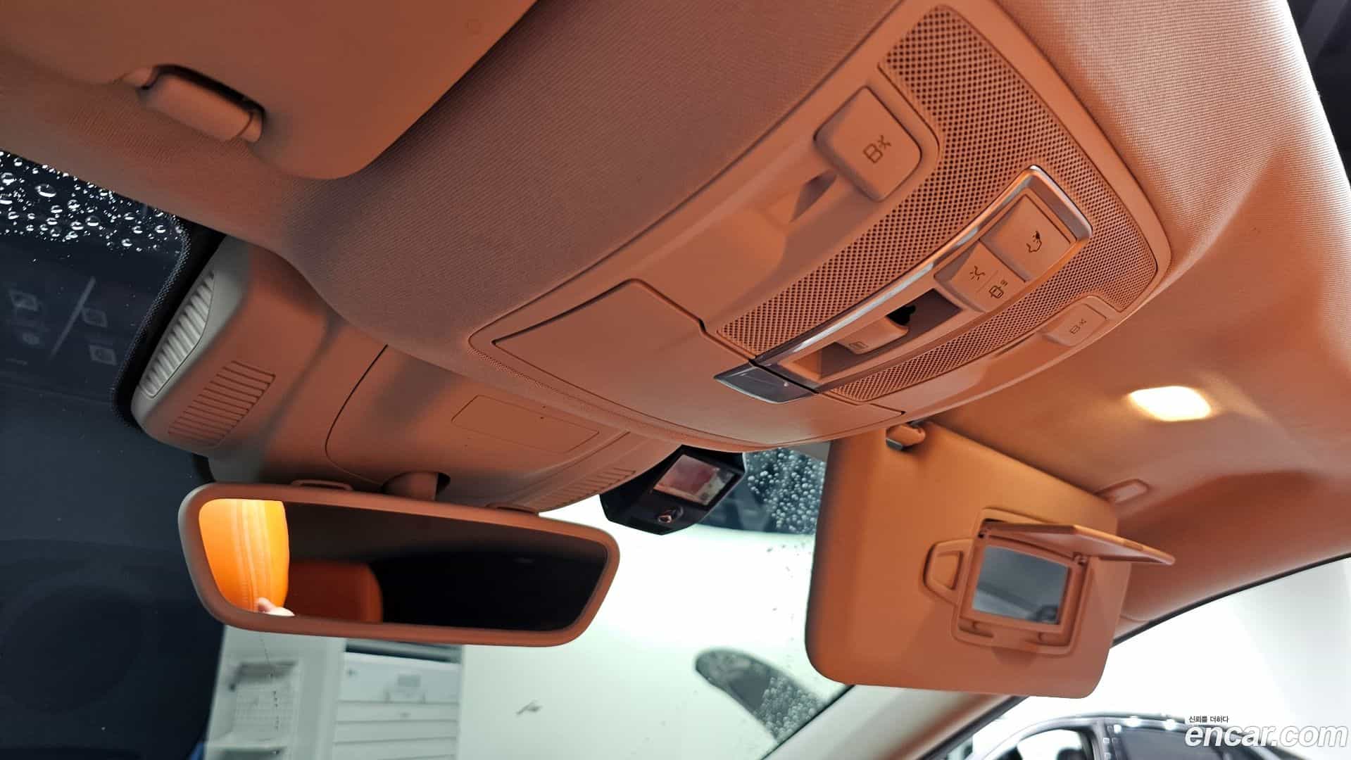 GLE-Class Mercedes-Benz 2018.8-OPTION-041