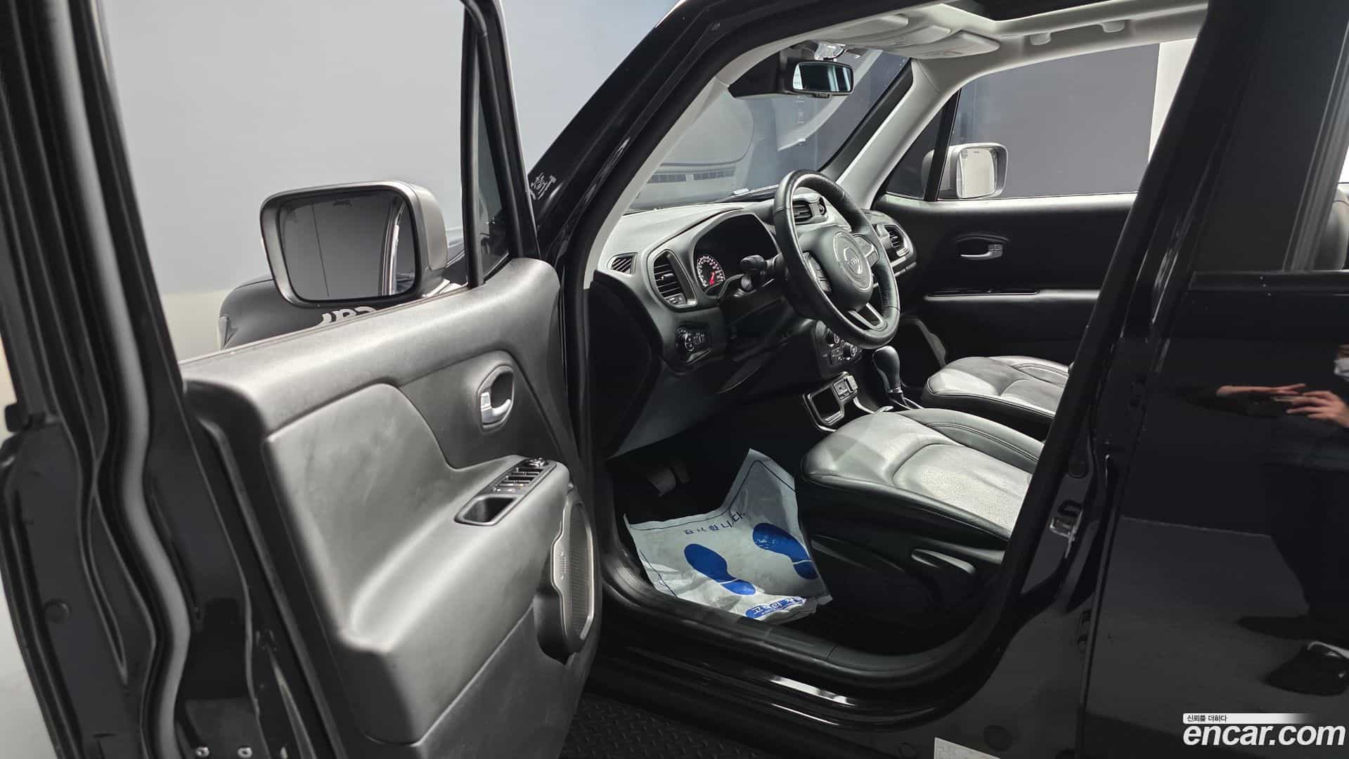 Renegade Jeep 2019.10-INNER-010