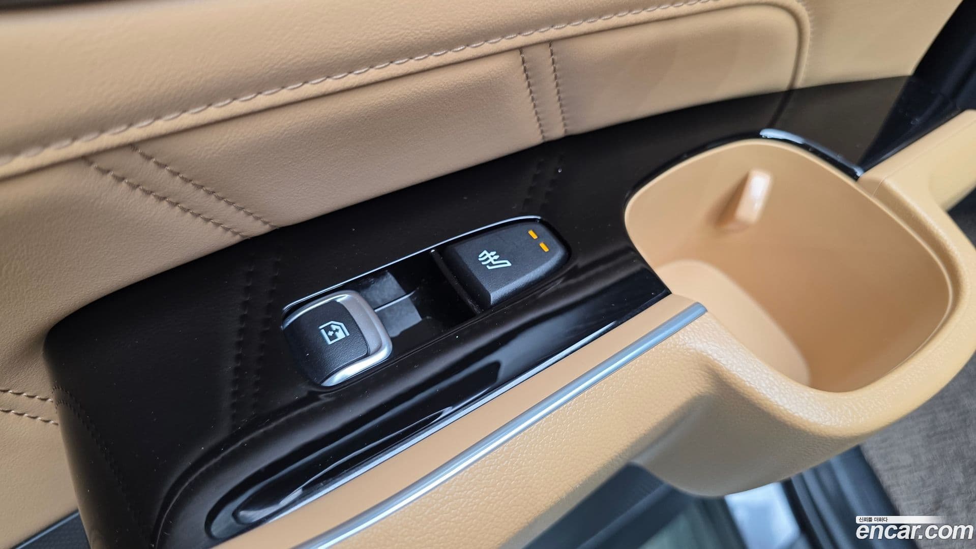Main__Slider__Photo:Sorento Kia 2022.7-18