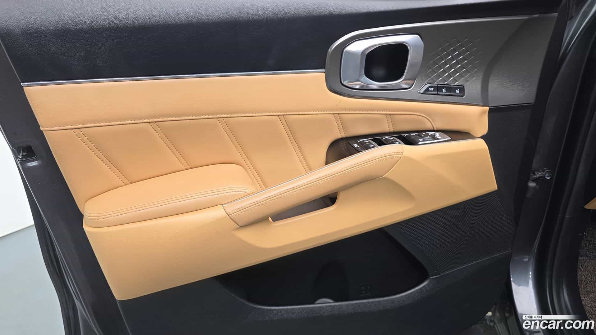 Sorento Kia 2022.7-INNER-034