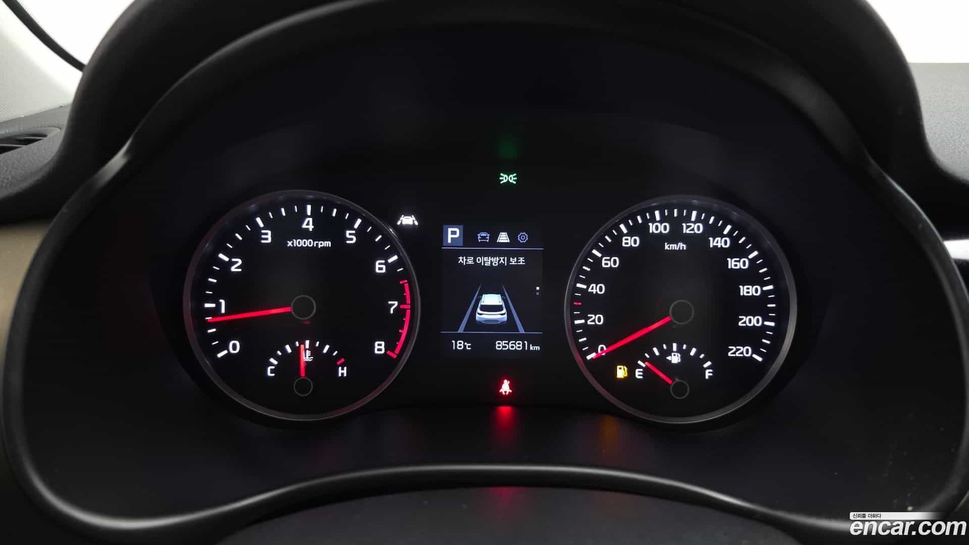 Stonic Kia 2019.2-INNER-008