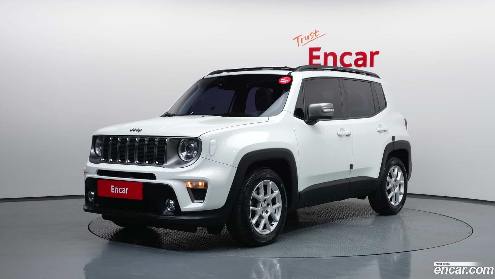 Renegade Jeep 2019.5-OUTER-001