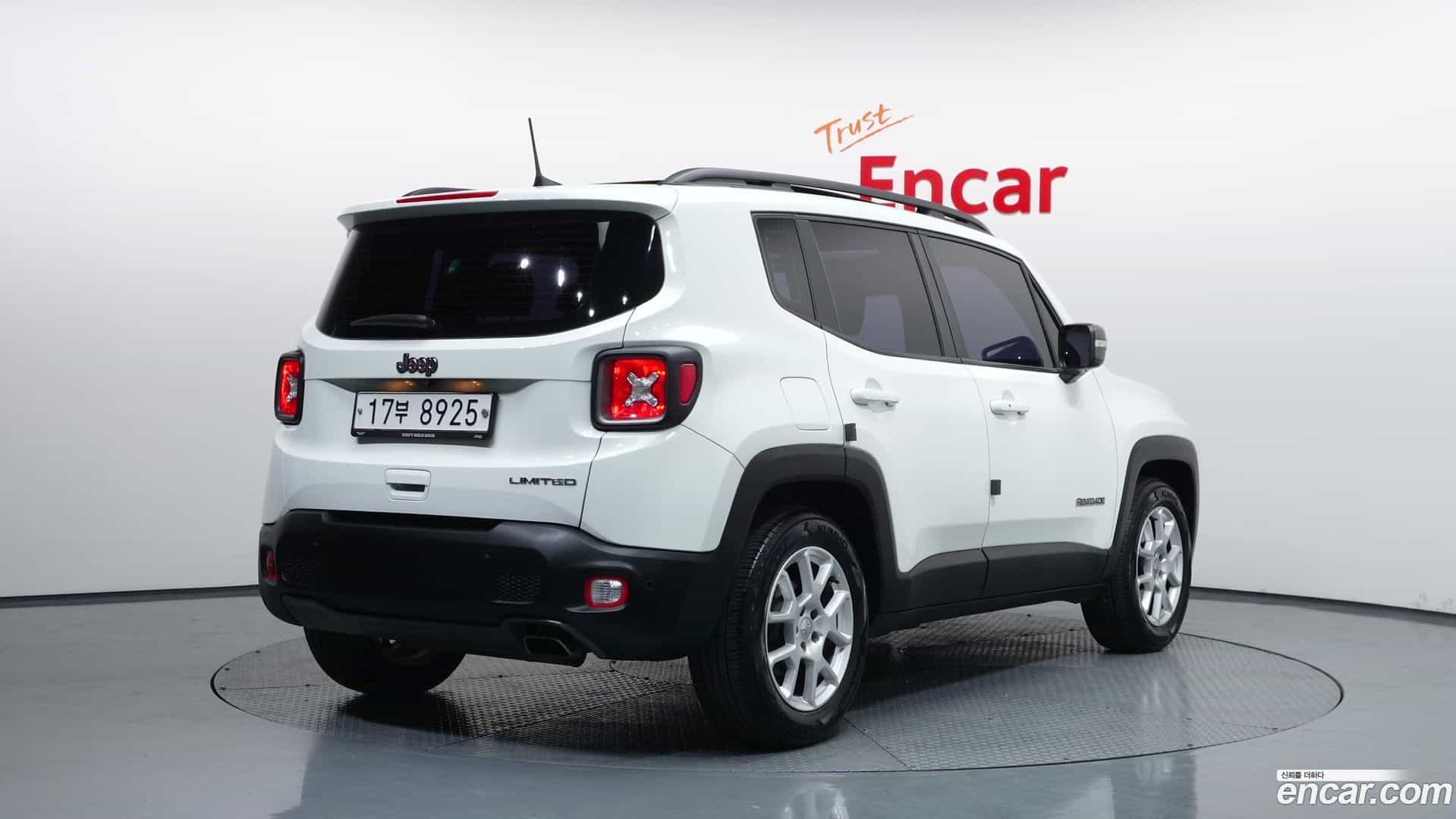 Renegade Jeep 2019.5-OUTER-002