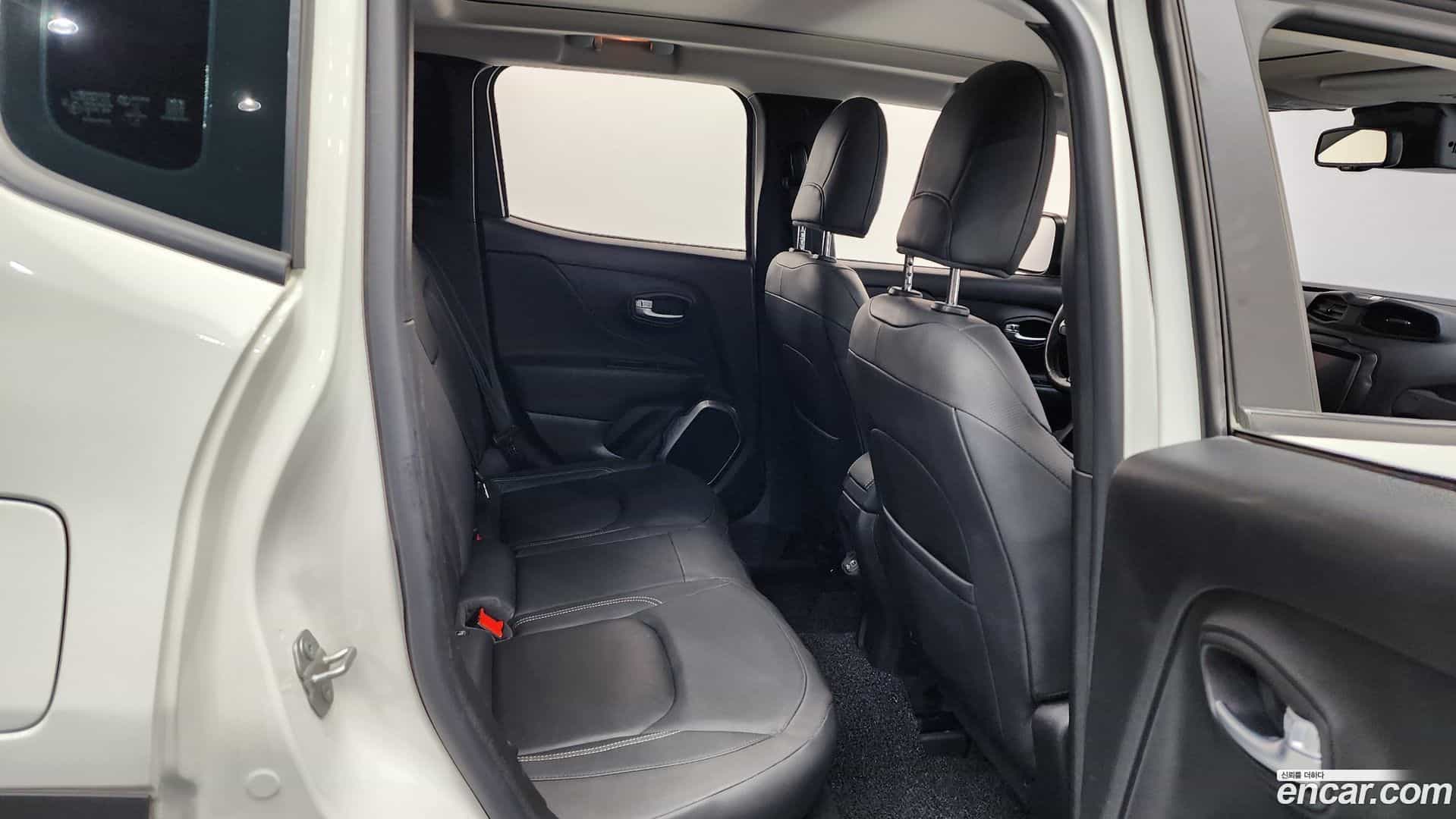 Renegade Jeep 2019.5-OPTION-015