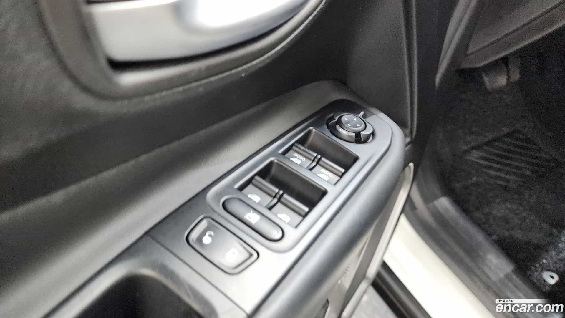 Renegade Jeep 2019.5-OPTION-048