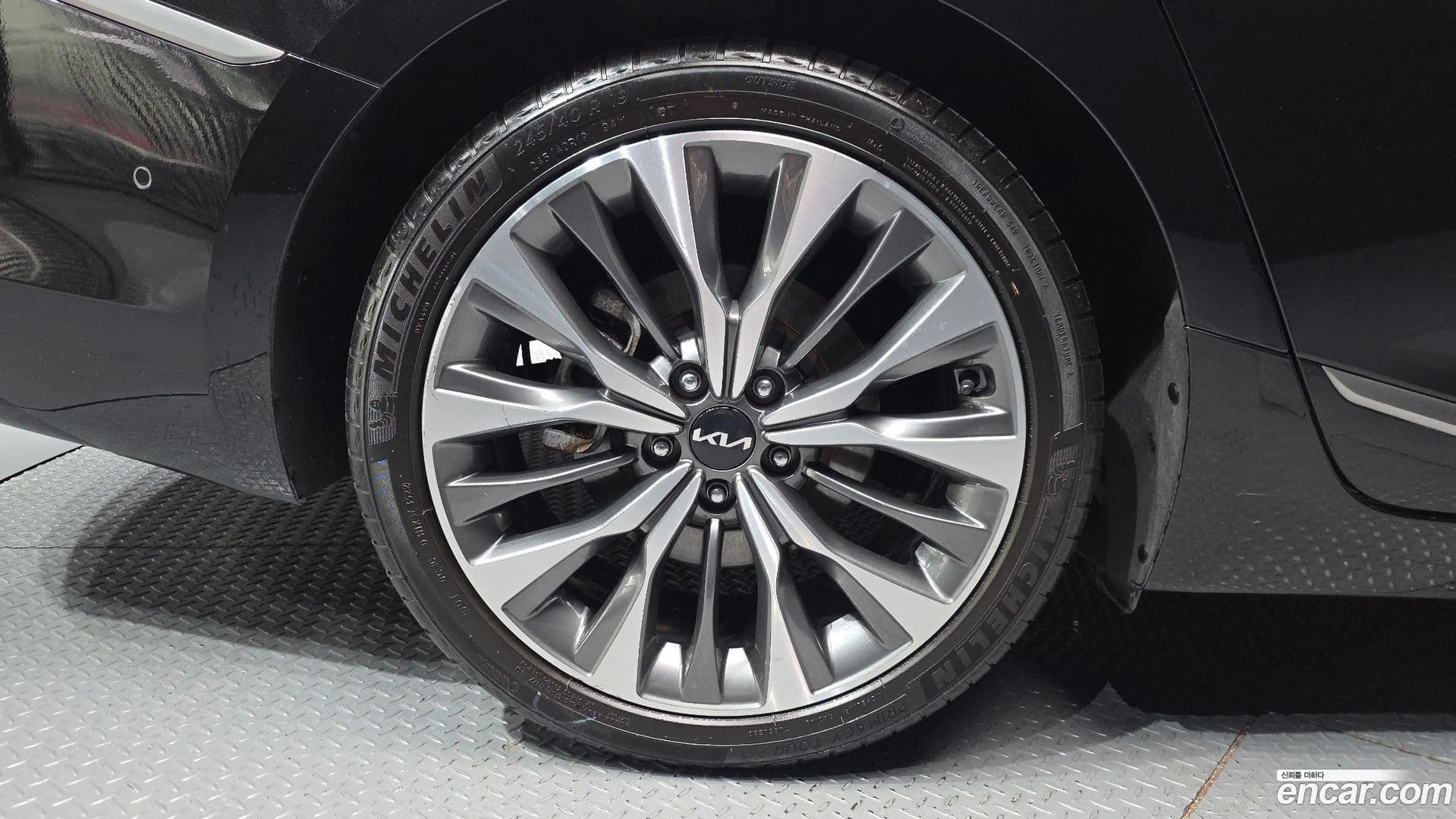 Main__Slider__Photo:K8 Kia 2022.10-4