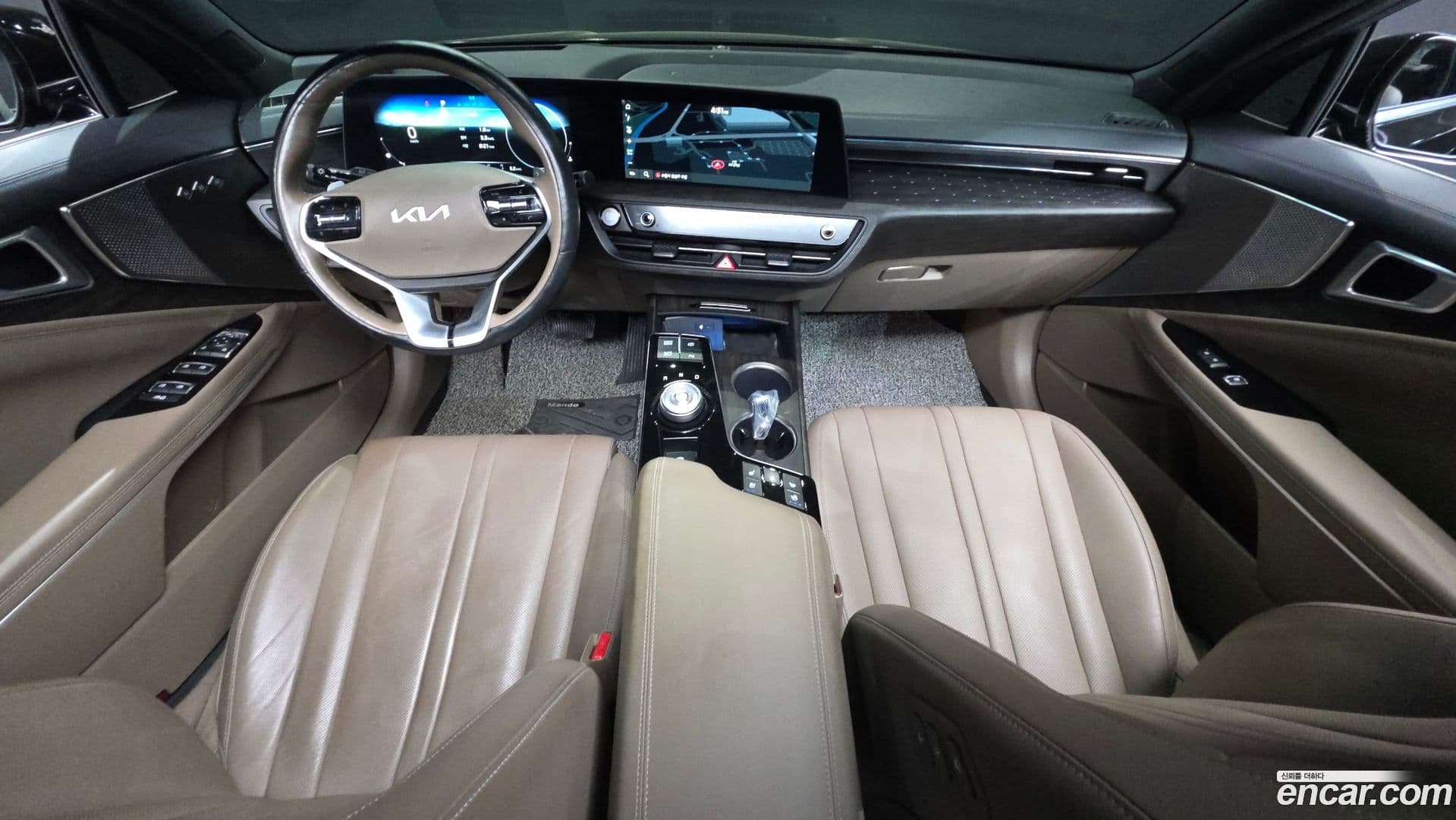 Main__Slider__Photo:K8 Kia 2022.10-6