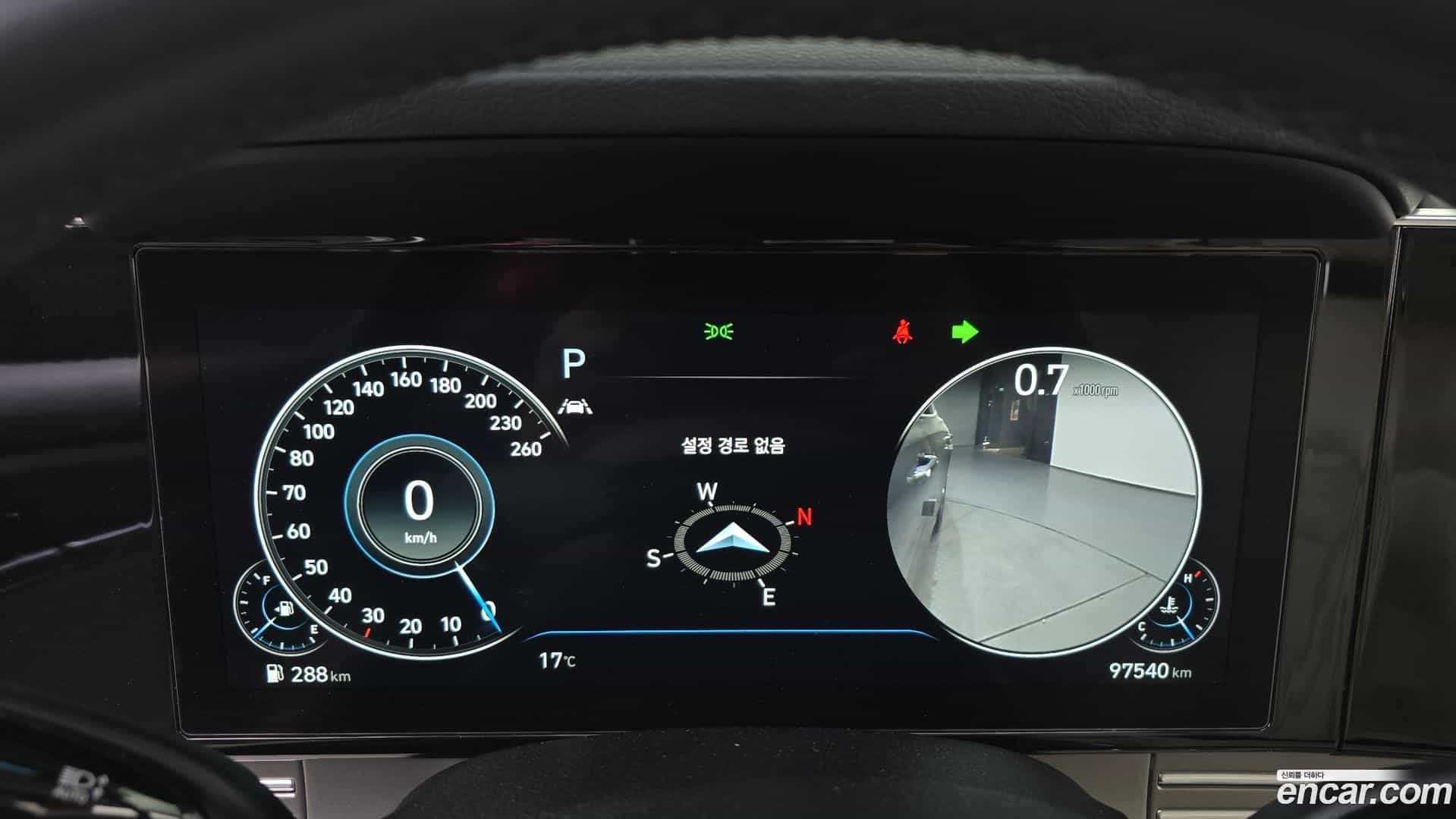 Grandeur Hyundai 2021.5-INNER-008