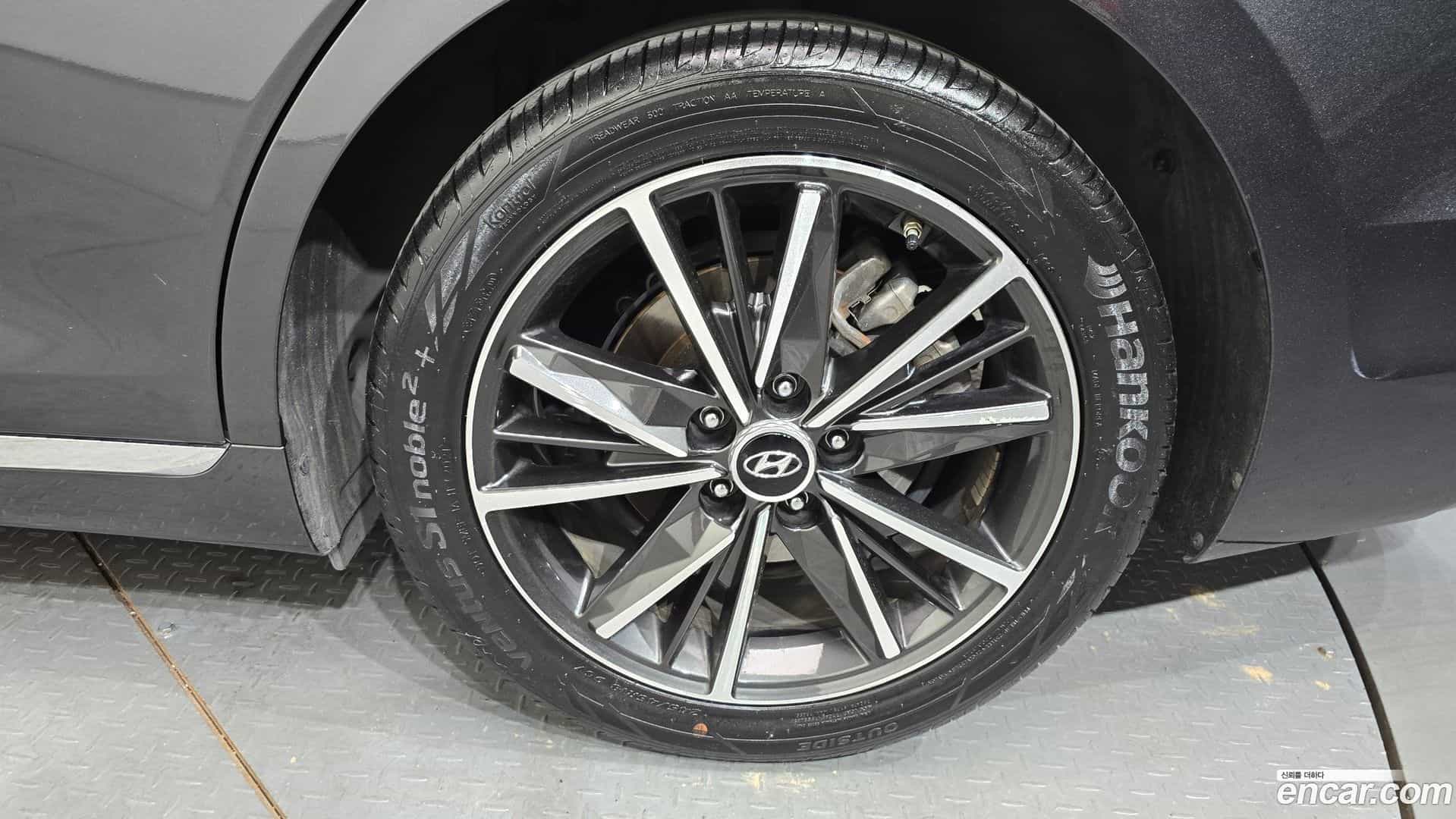 Grandeur Hyundai 2021.5-OUTER-031