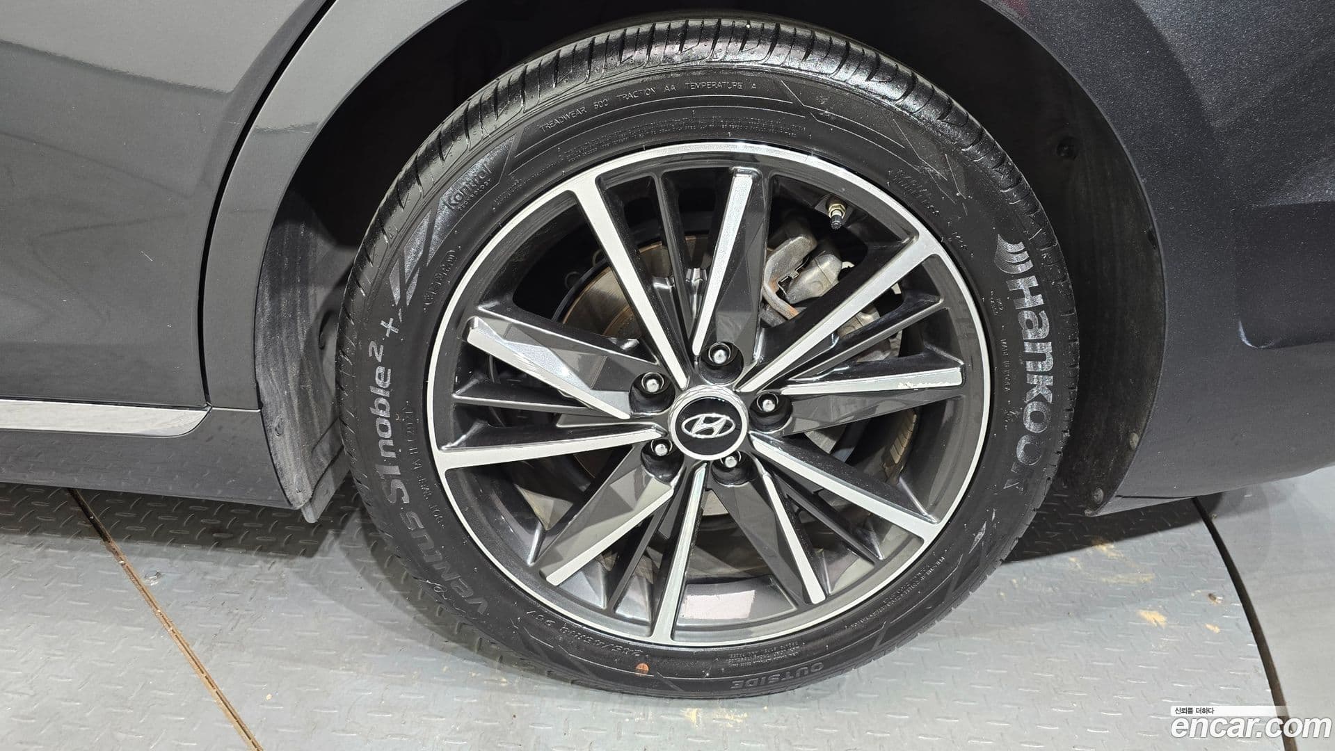 Main__Slider__Photo:Grandeur Hyundai 2021.5-20