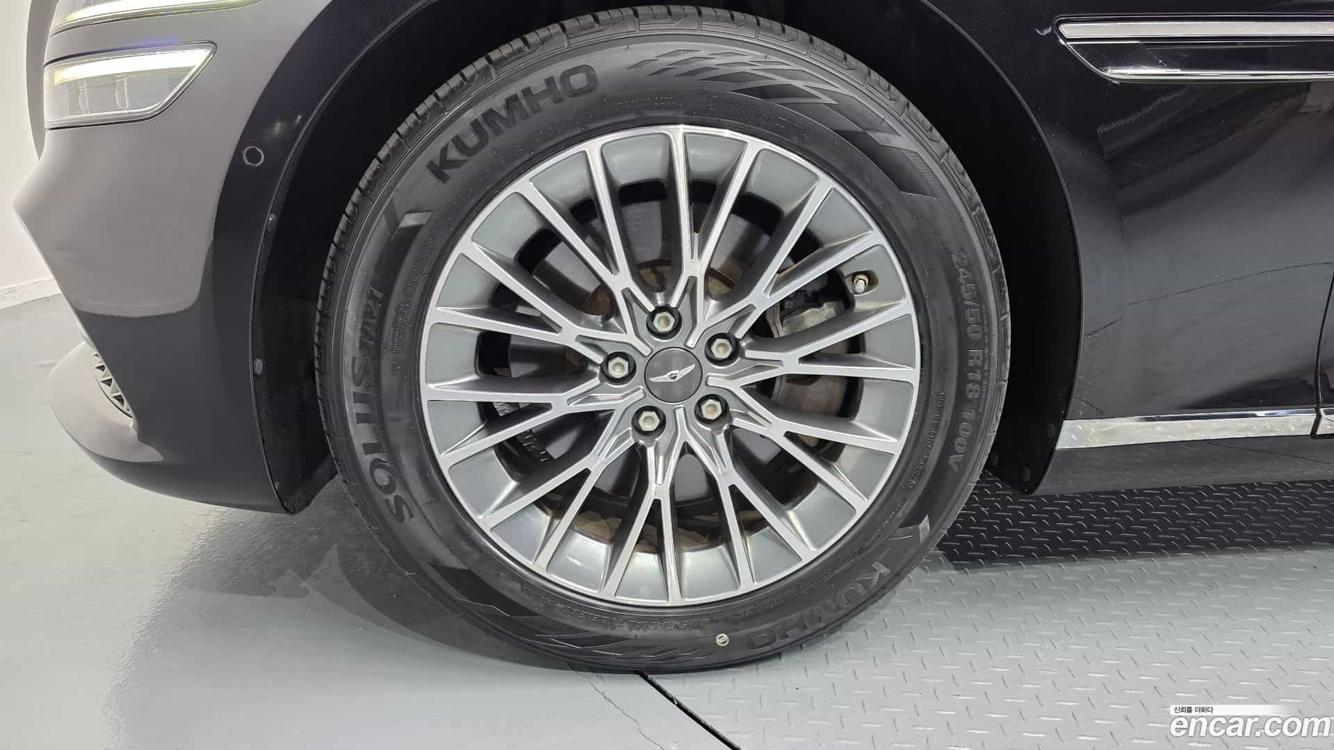 G80 Genesis 2022.0-OUTER-005