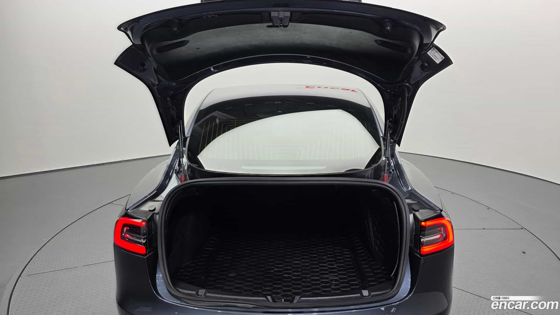 Model 3 Tesla 2020.2-OPTION-024