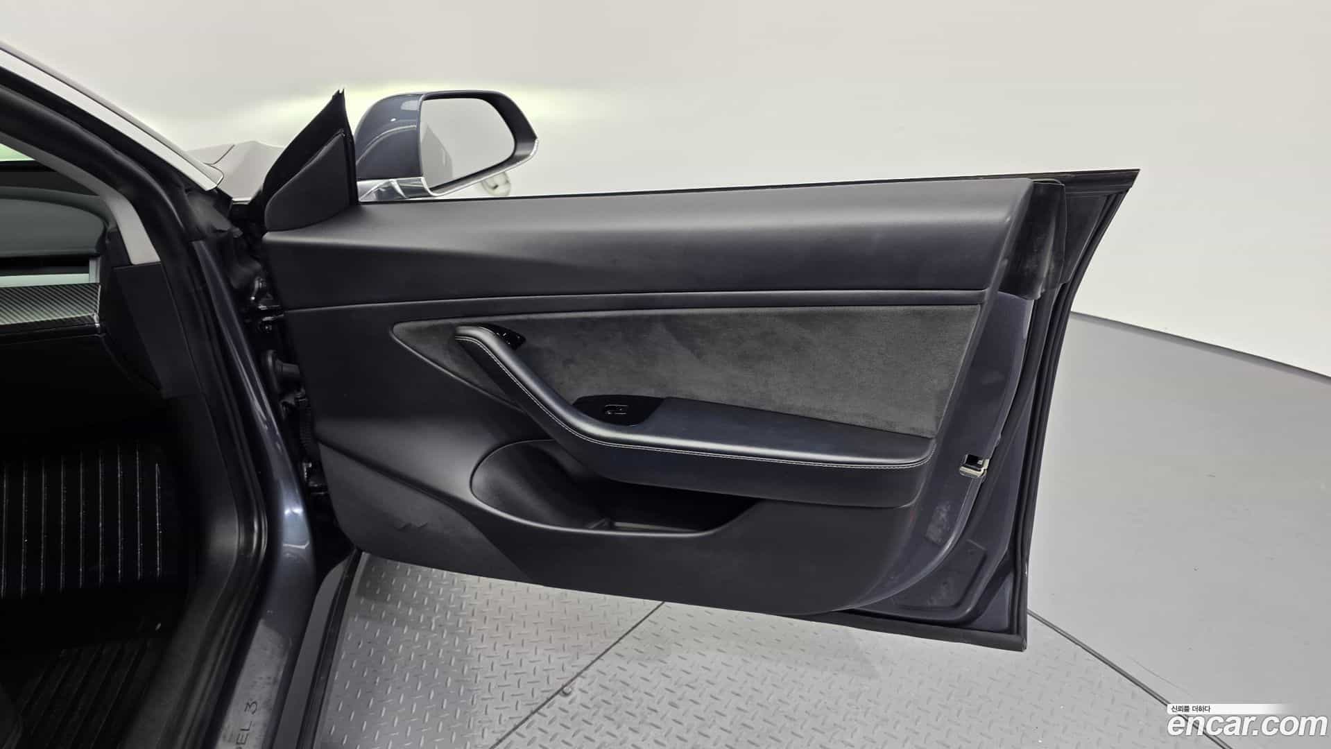 Model 3 Tesla 2020.2-INNER-034