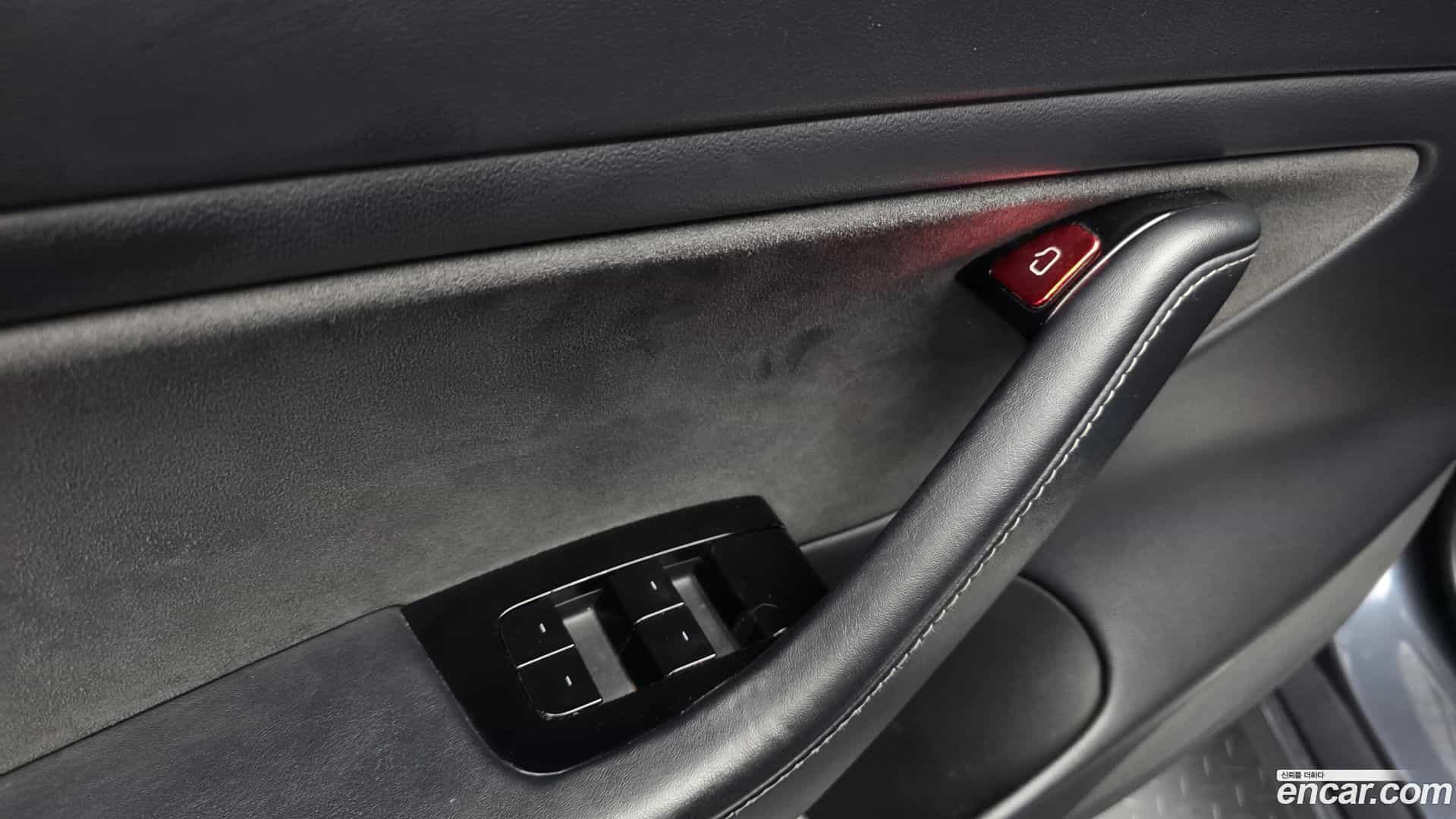 Model 3 Tesla 2020.2-OPTION-042