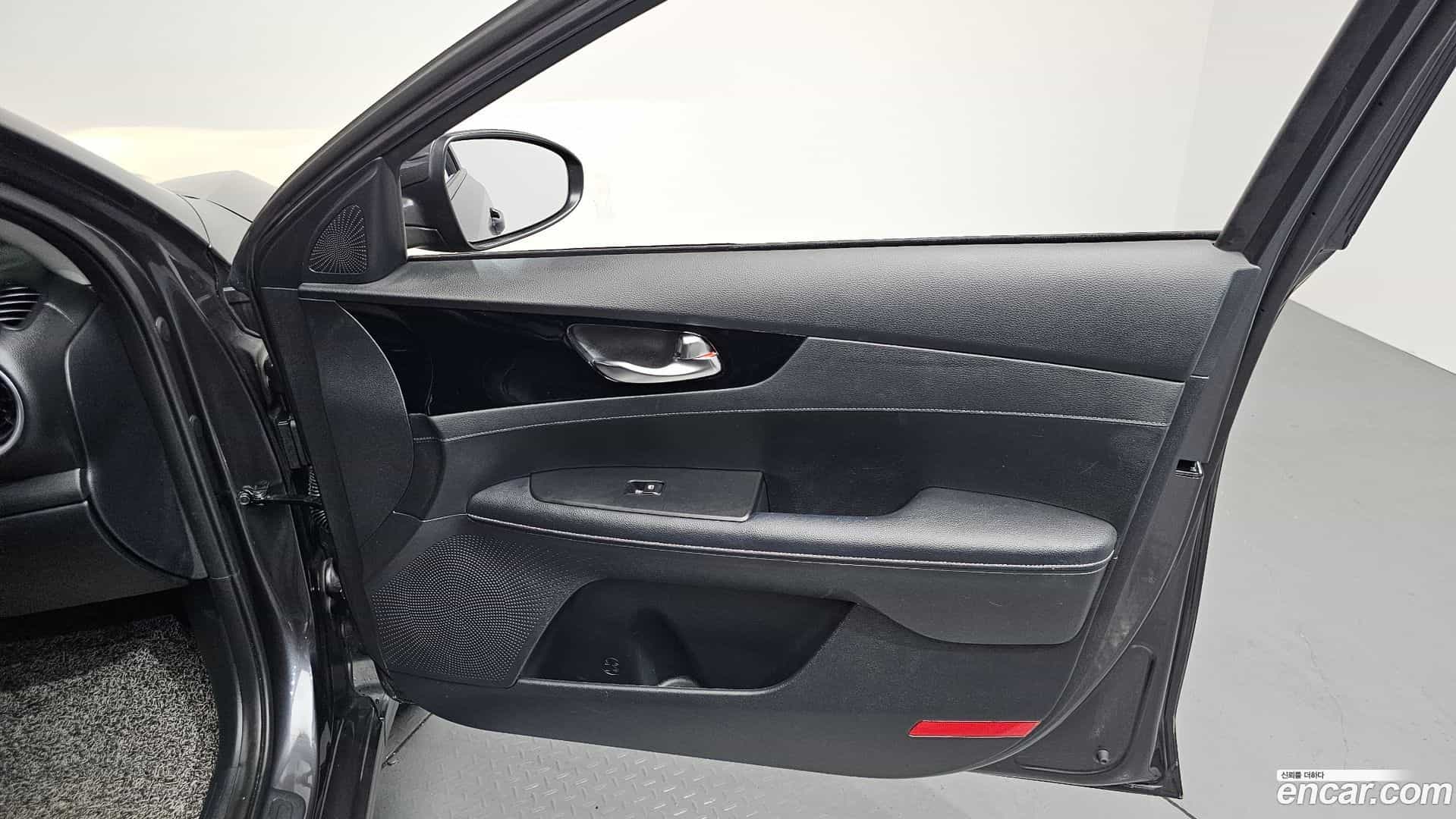 K3 Kia 2023.7-INNER-034