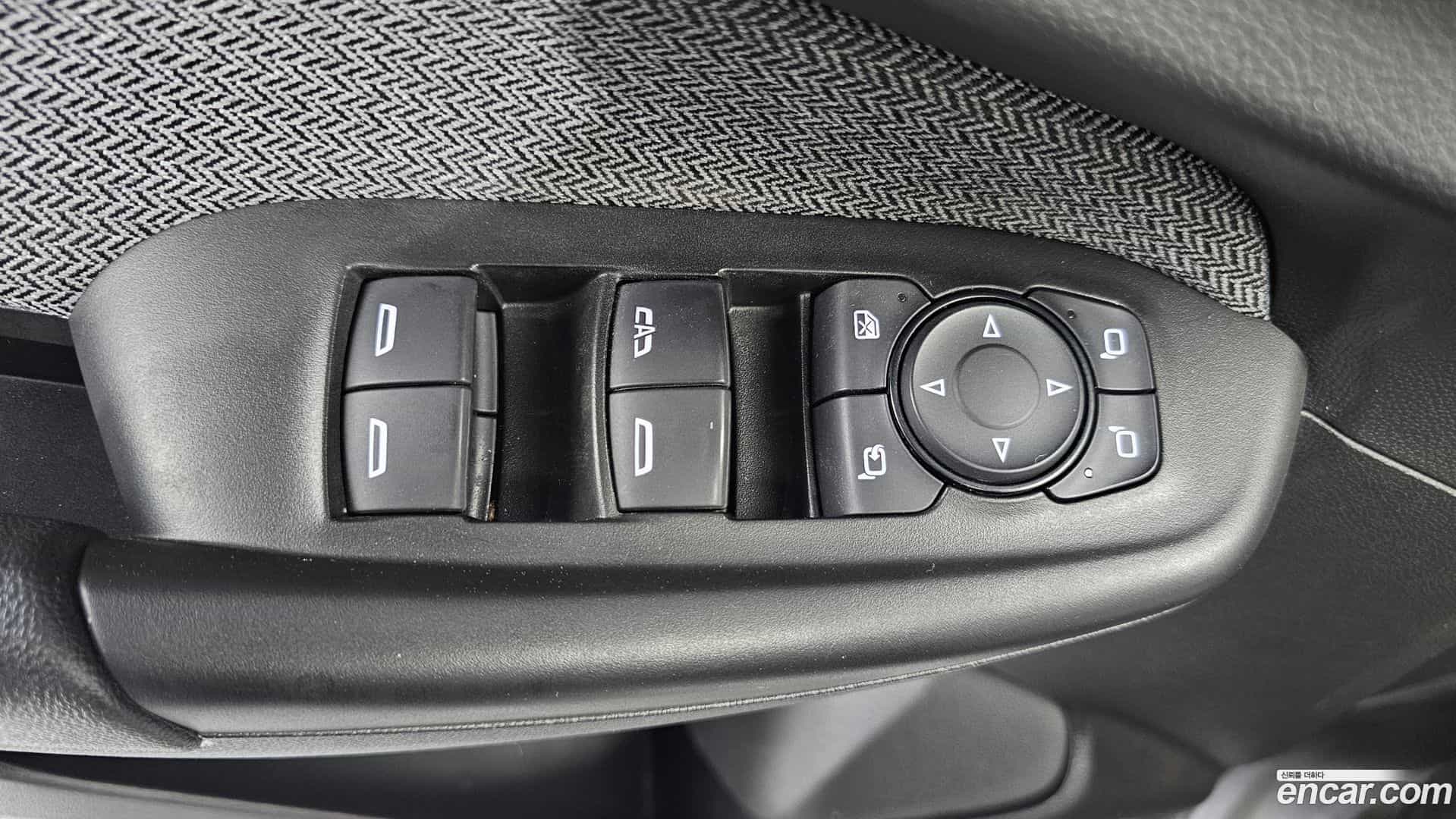 Trailblazer Chevrolet 2021.3-OPTION-018