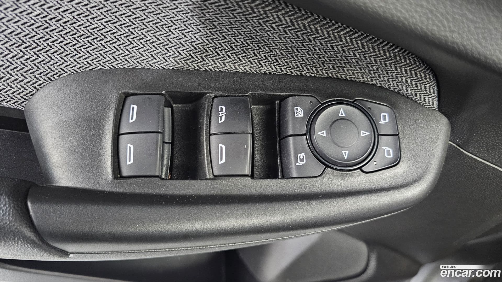 Main__Slider__Photo:Trailblazer Chevrolet 2021.3-13