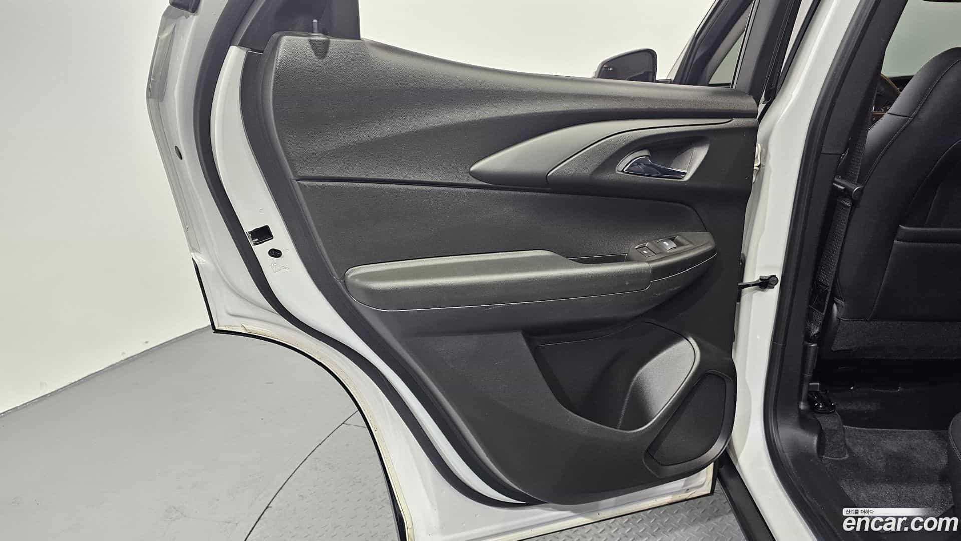 Trailblazer Chevrolet 2021.3-INNER-035