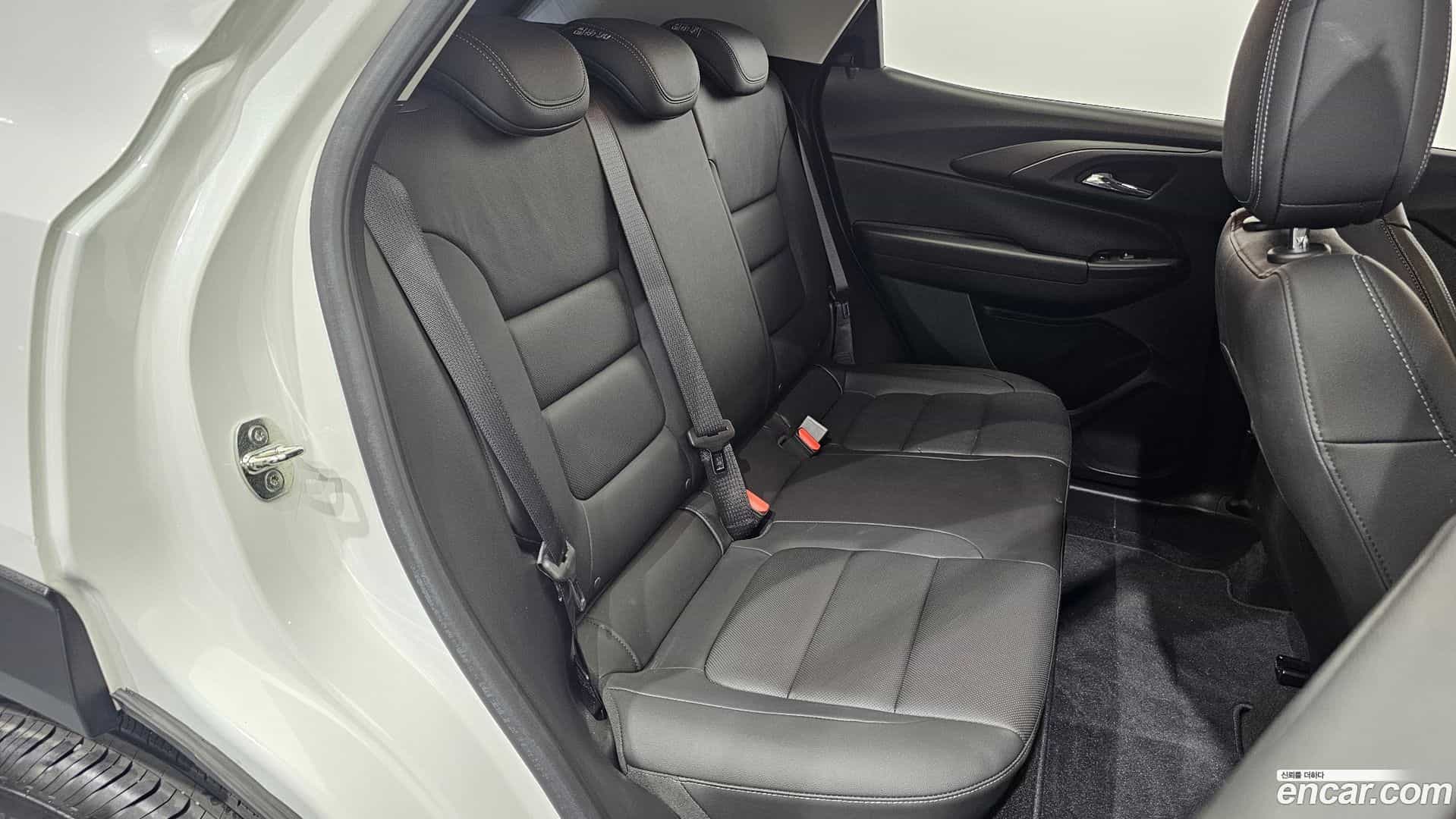 Trailblazer Chevrolet 2021.3-INNER-036