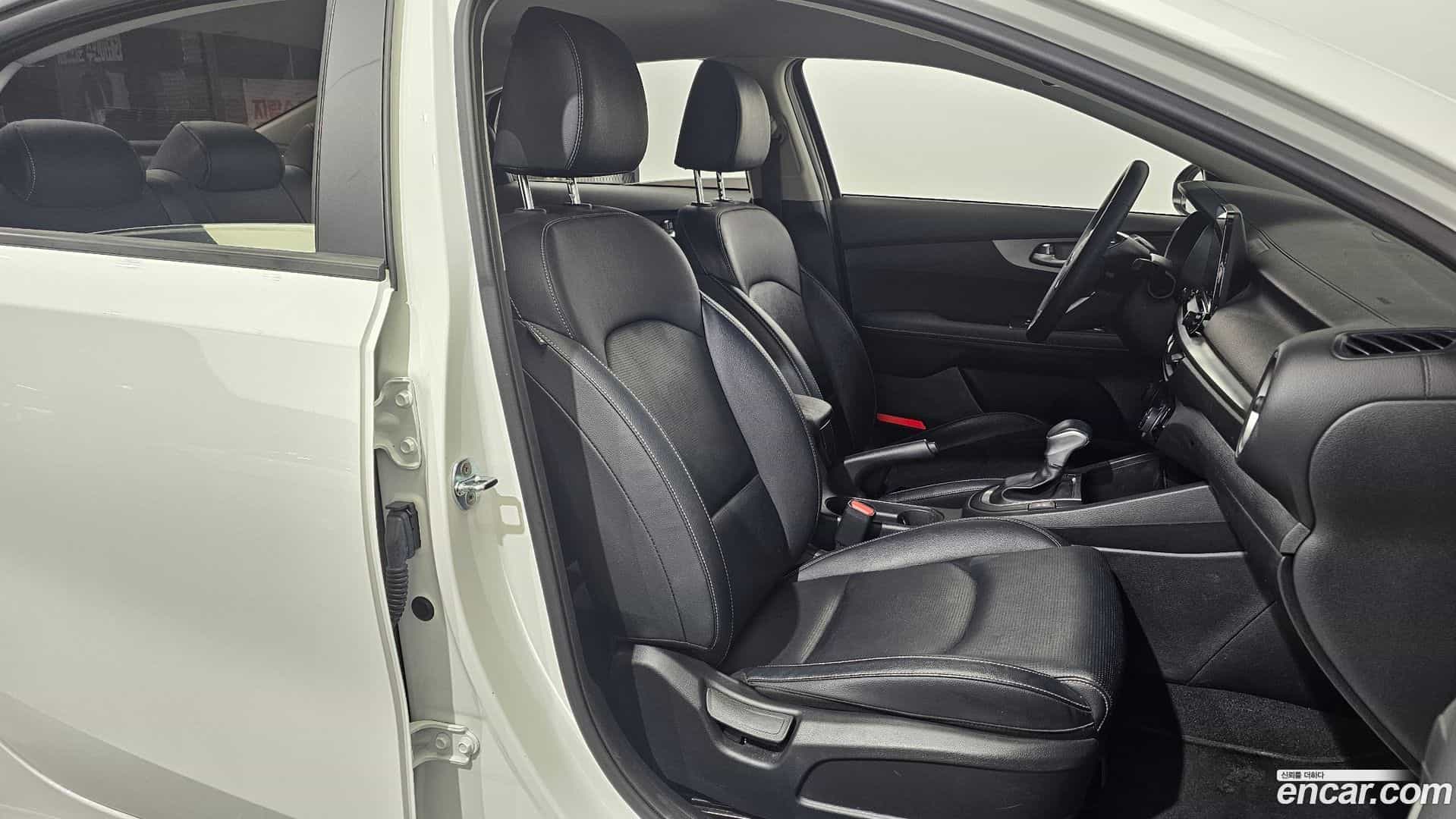 K3 Kia 2021.3-OPTION-016