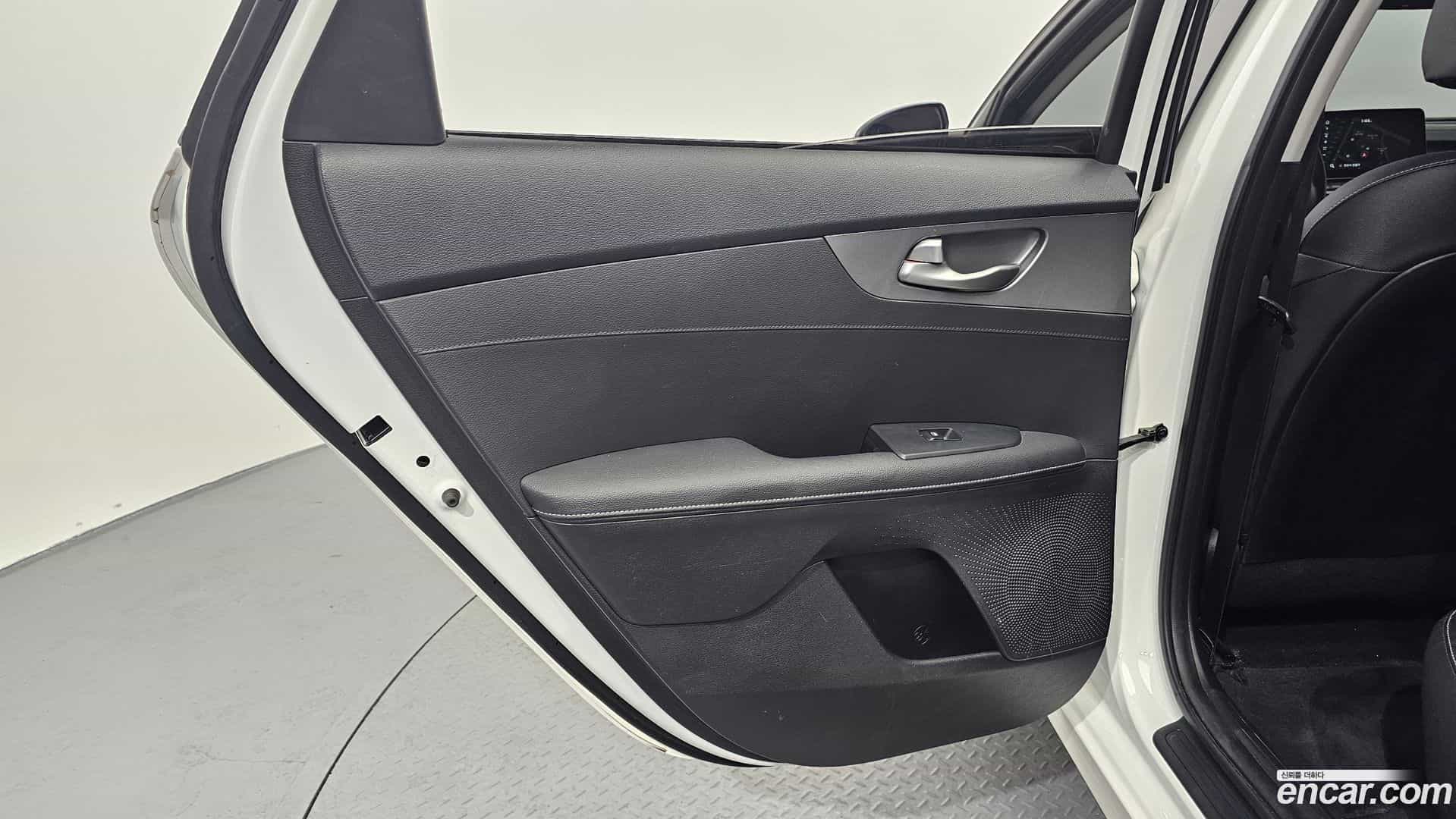 K3 Kia 2021.3-INNER-035