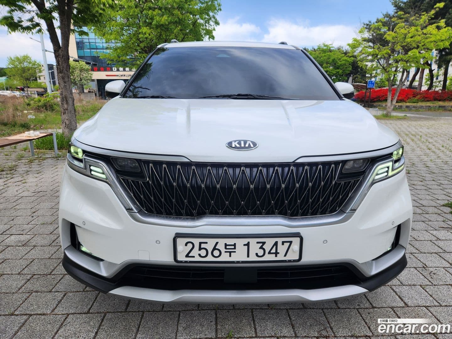 Main__Slider__Photo:Canival Kia 2021.1-0