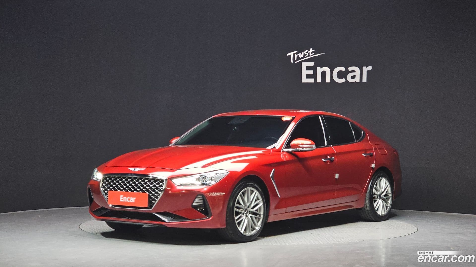 Main__Slider__Photo:G70 Genesis 2019.5-0
