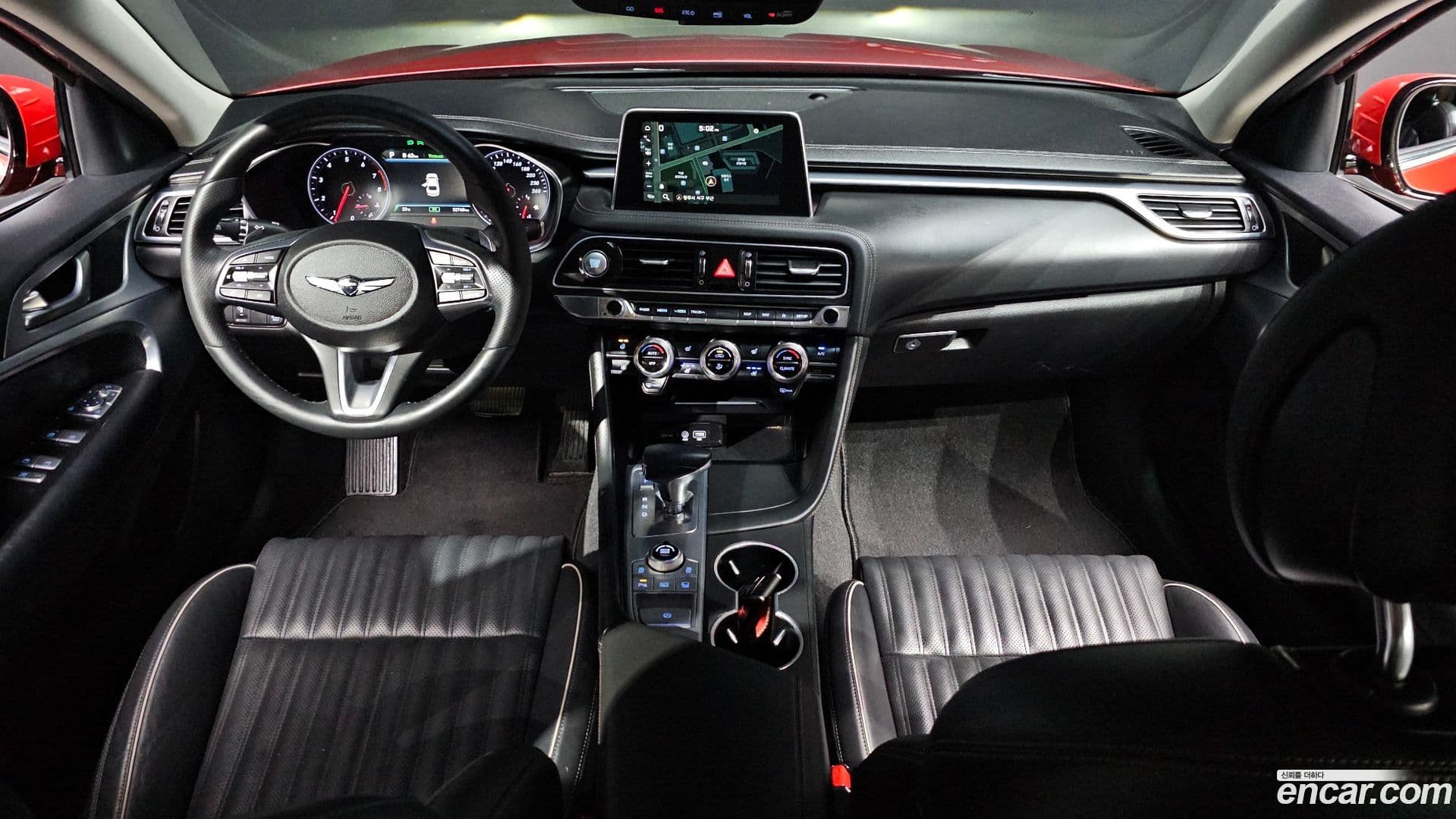 Main__Slider__Photo:G70 Genesis 2019.5-6