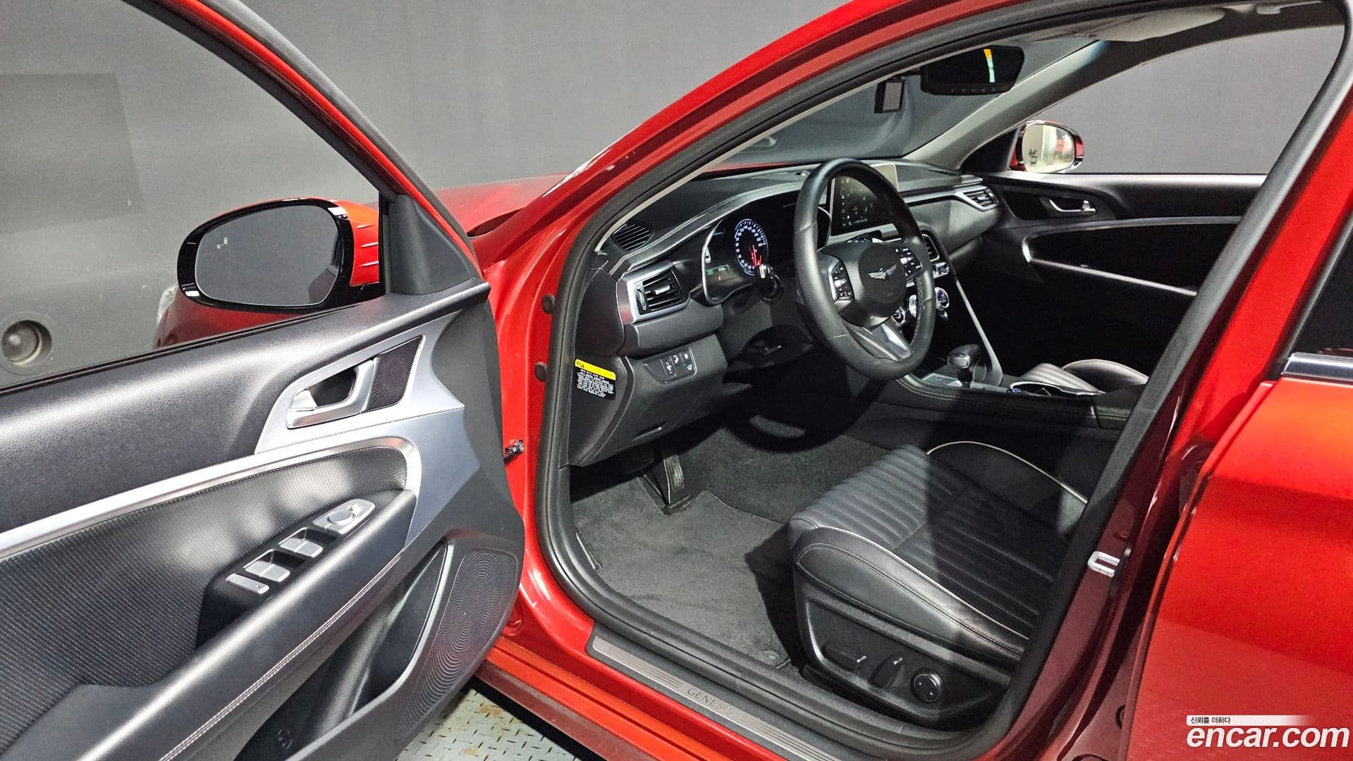 Main__Slider__Photo:G70 Genesis 2019.5-9