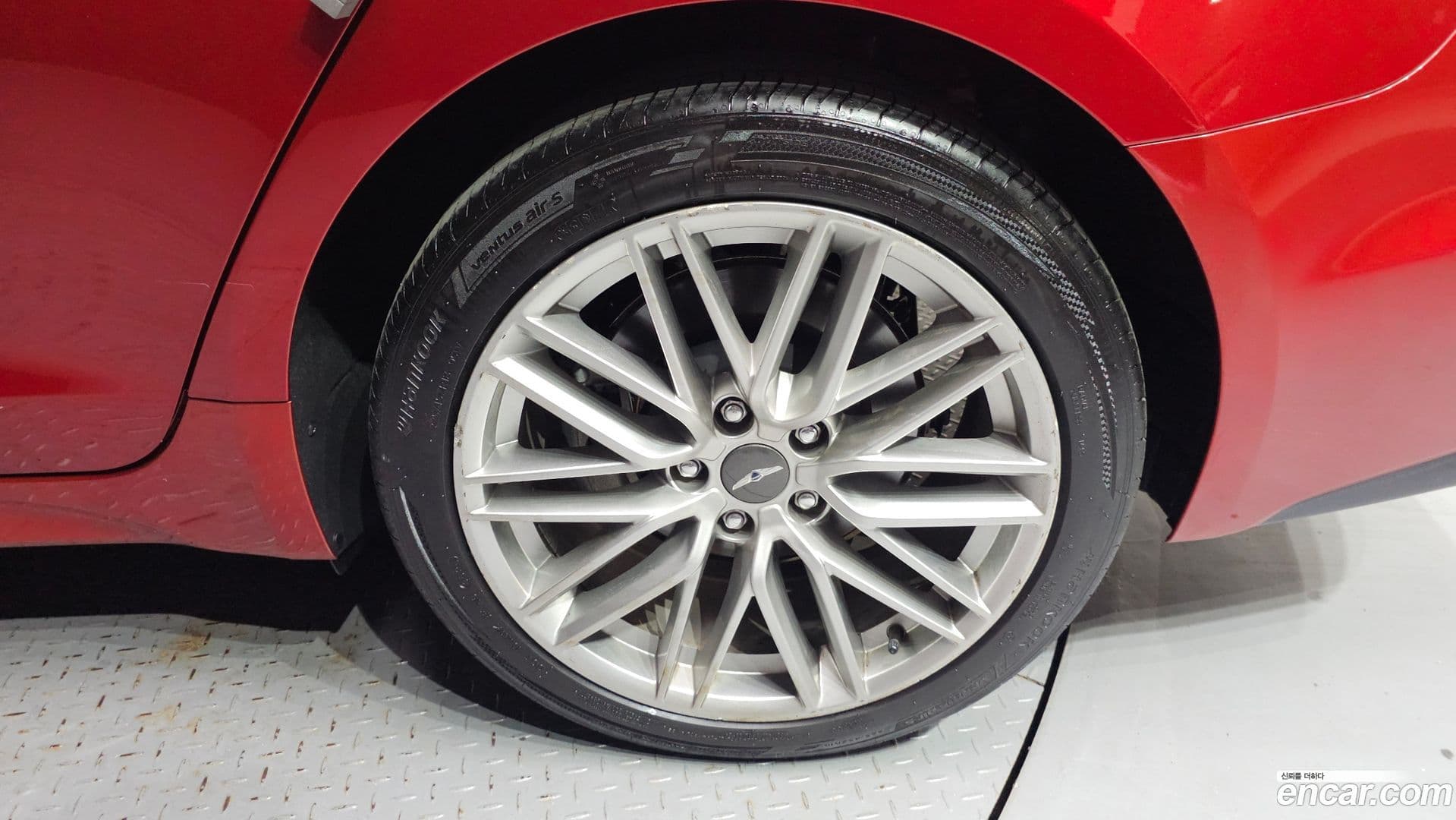 Main__Slider__Photo:G70 Genesis 2019.5-20