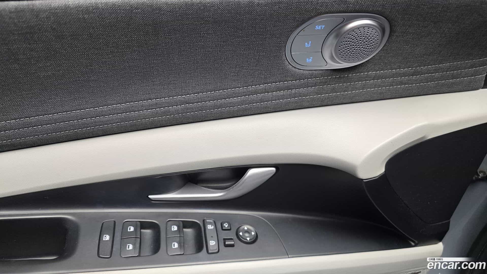 AVANTE Hyundai 2021.3-OPTION-018