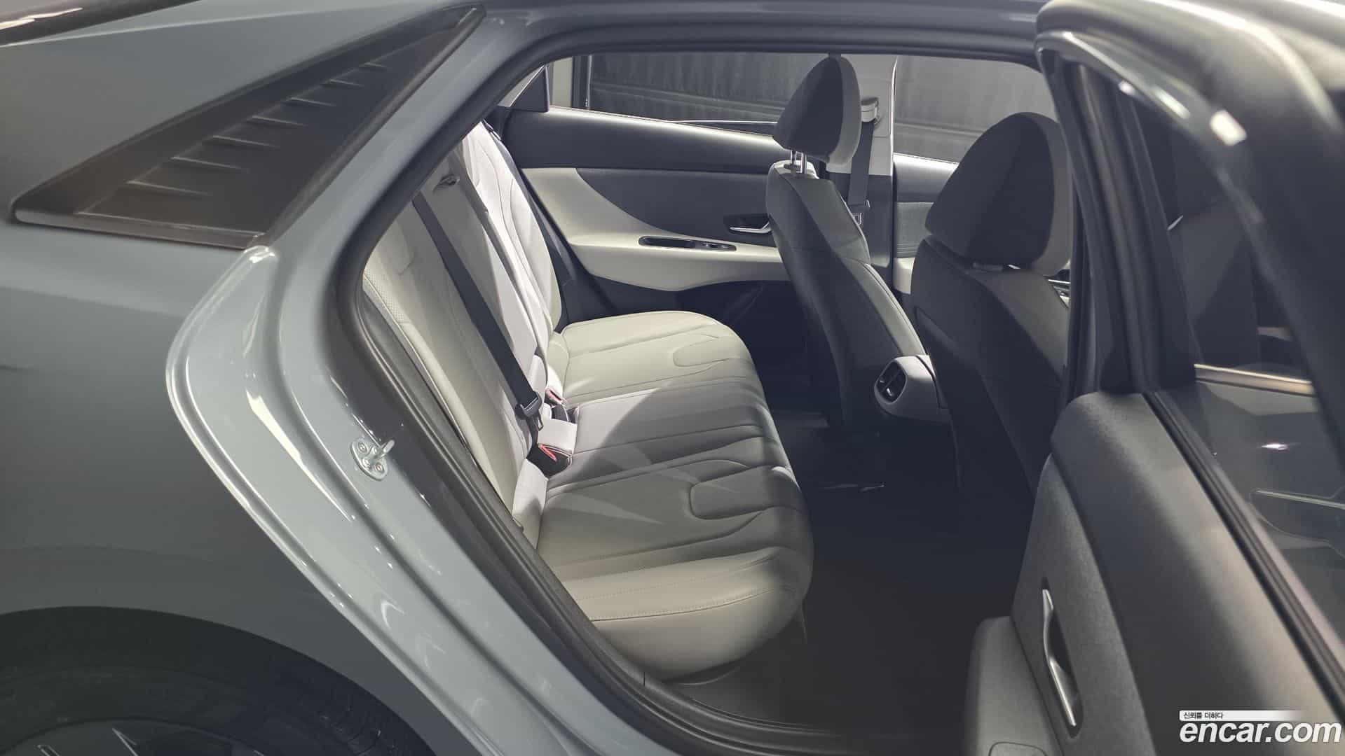 AVANTE Hyundai 2021.3-INNER-036