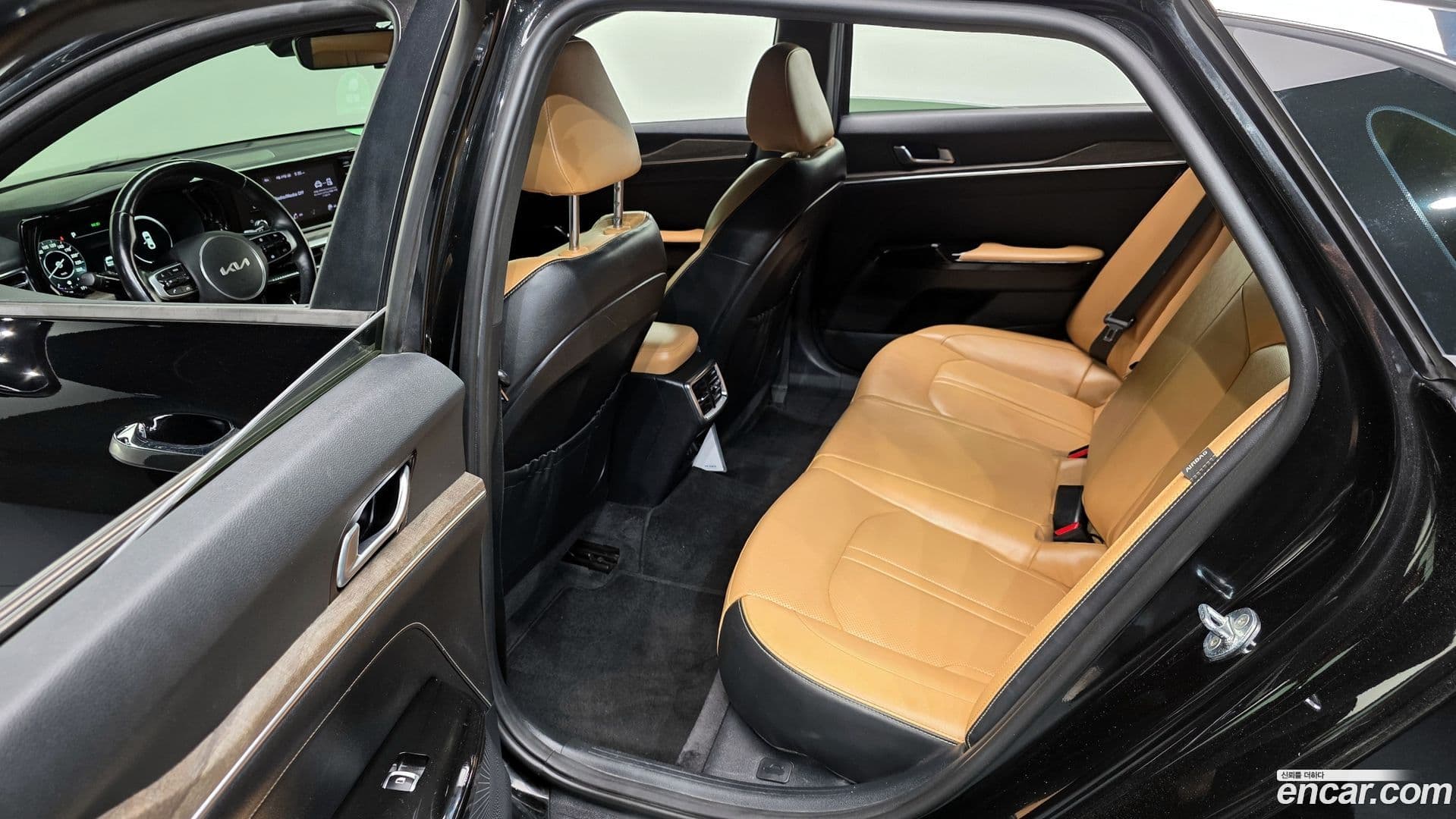 Main__Slider__Photo:K5 Kia 2022.0-11