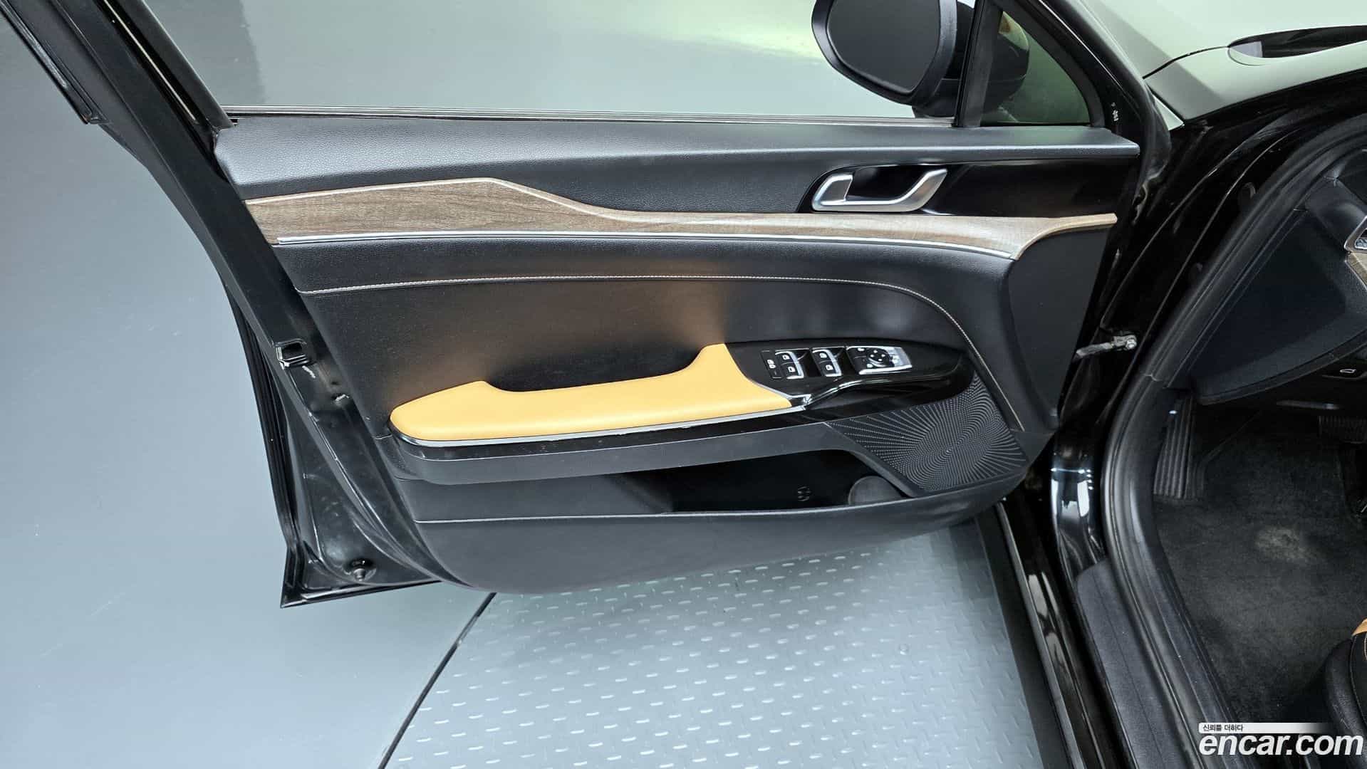 K5 Kia 2022.0-INNER-034