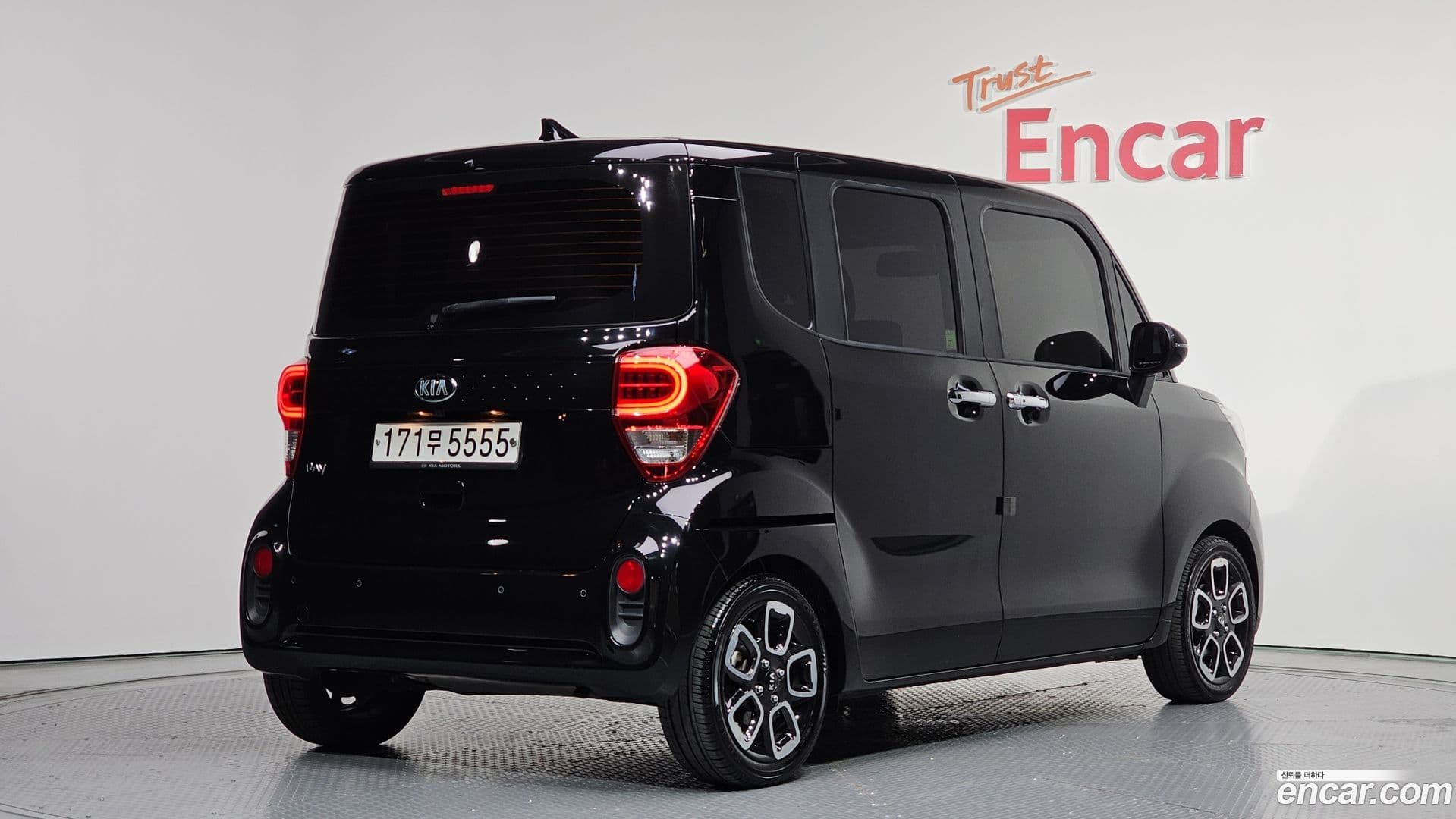 Main__Slider__Photo:RAY Kia 2020.3-1